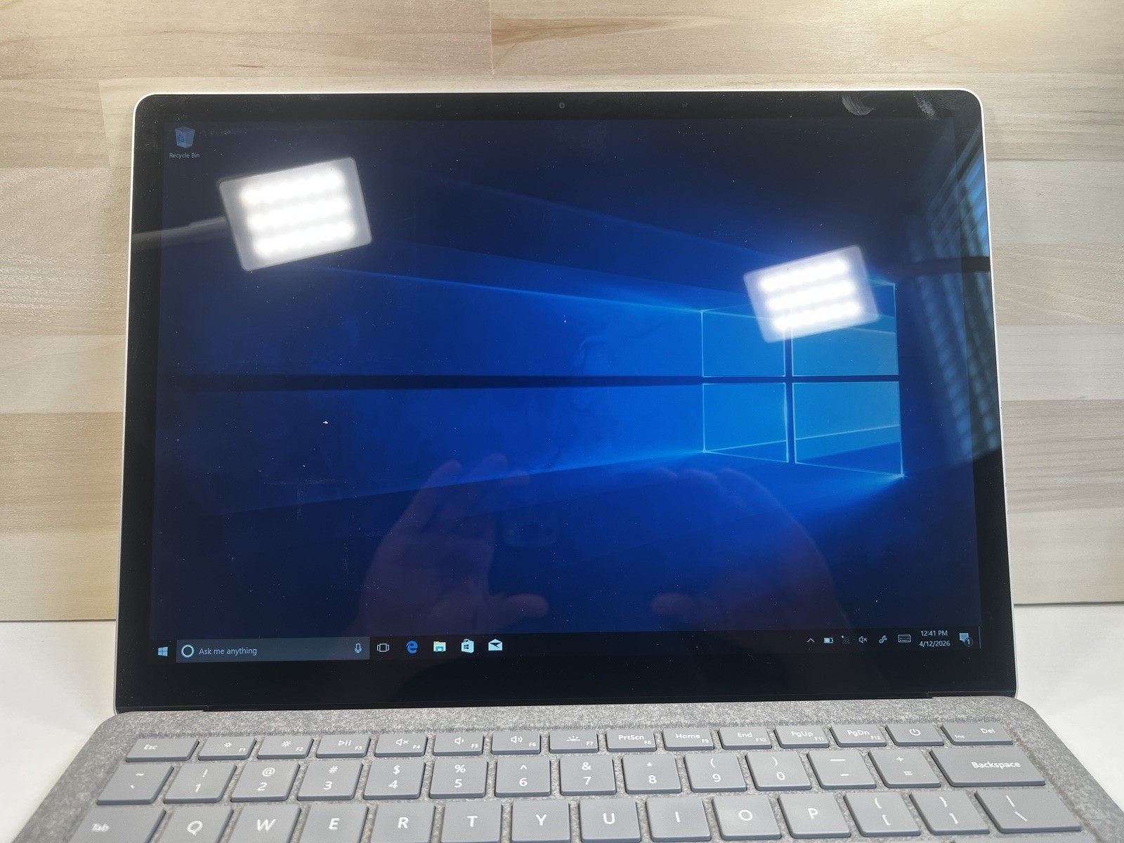 Microsoft Surface Laptop 13.5” (512 GB, Intel Core i7 7th Gen., 16 GB) -…