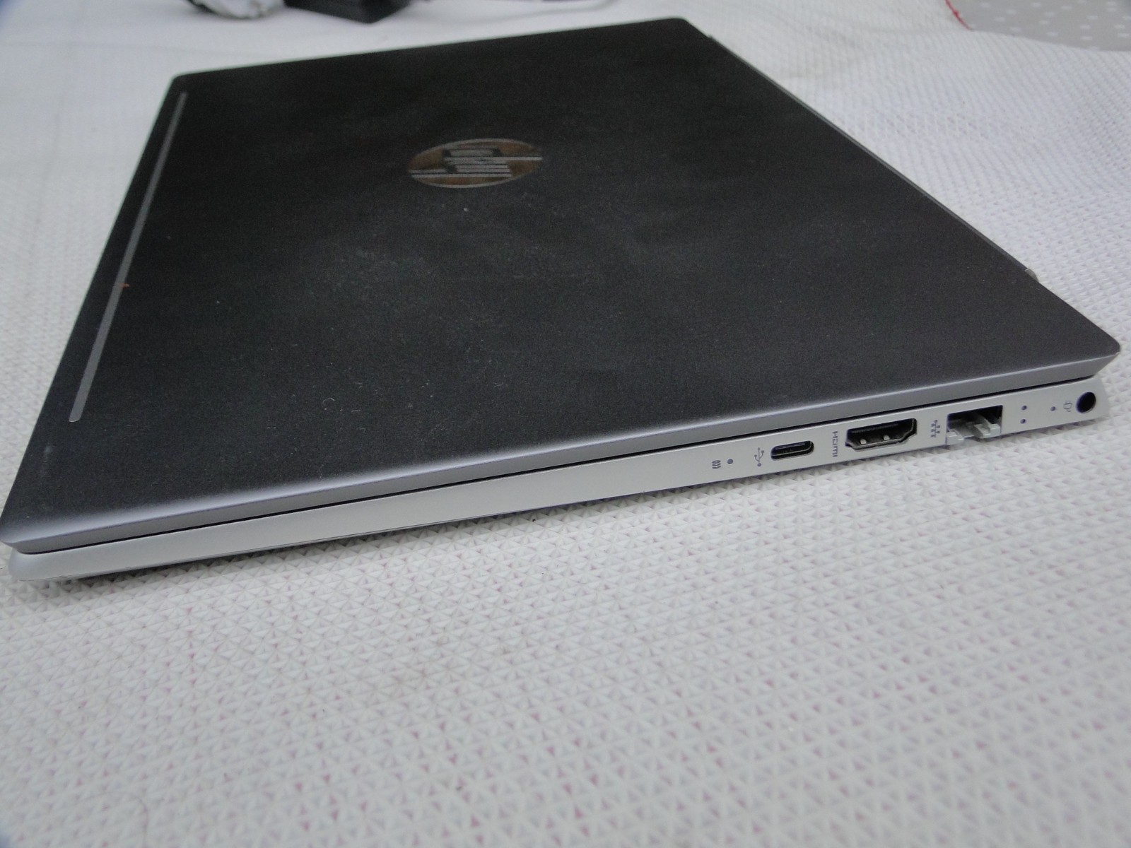 HP PAVILLION 14 CE0022TU I5-8250U 4GB DDR4 2400 RAM 256GB SSD