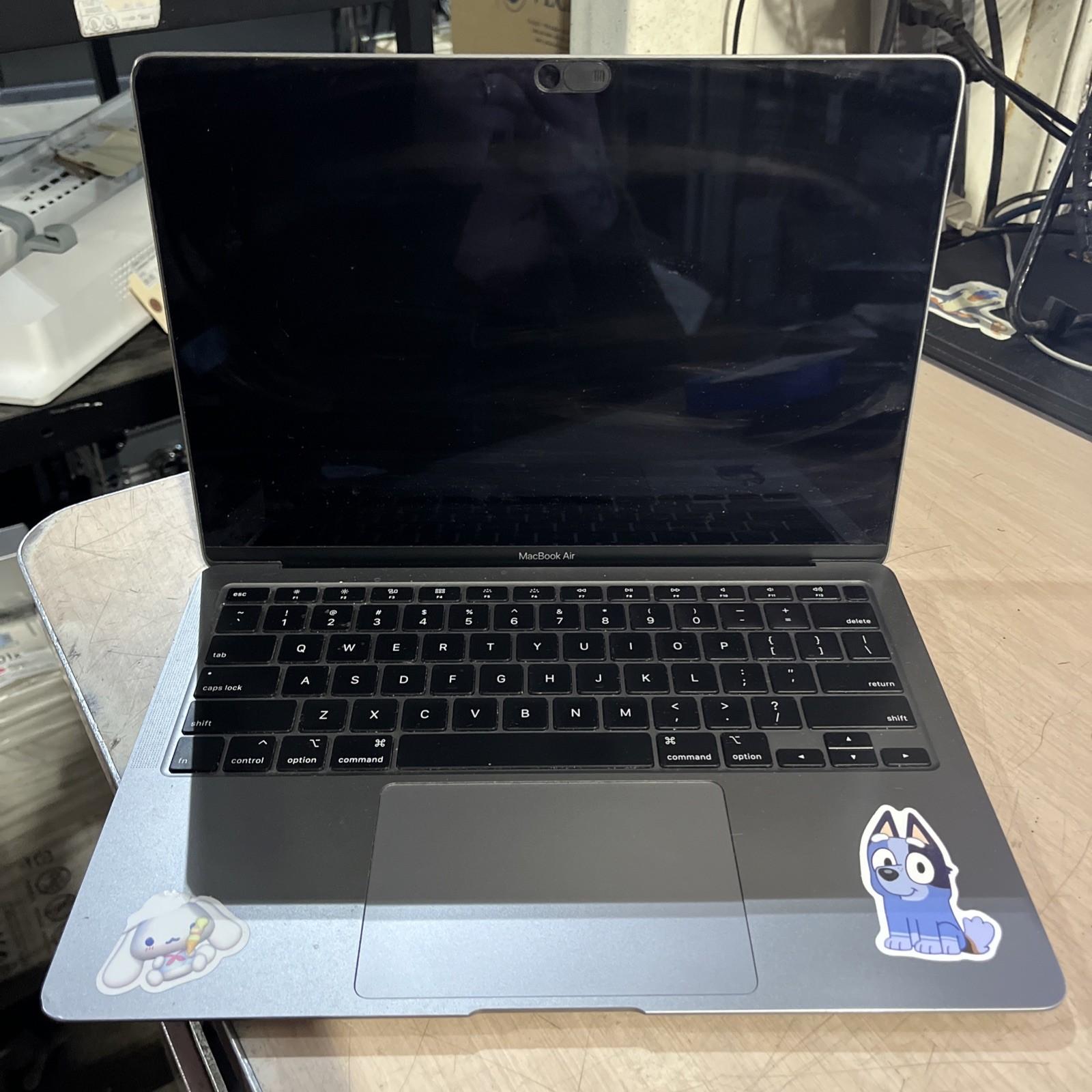 APPLE MACBOOK AIR 13″ SCISSOR, 2020 CORE I3-1000NG4 1.1GHZ 8GB RAM 256SSD