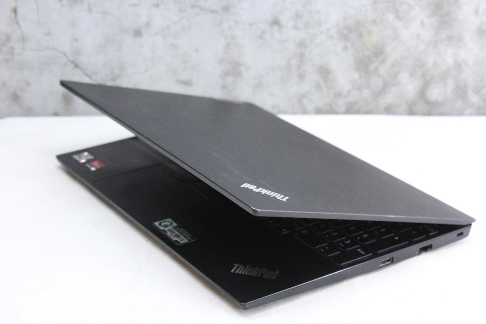 2 Lenovo laptops *AS IS for parts, No Ram, SSD Read* ThinkPad E15, ThinkPad T580