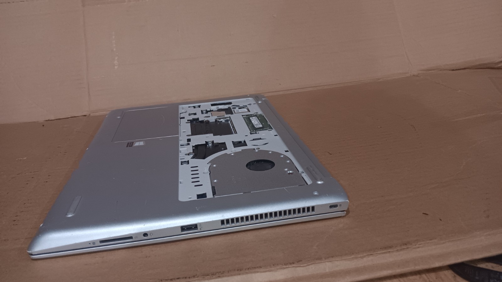 HP ProBook 455 G5 Laptop AMD A9-9420 Radeon R5 CPU 15.6″ LCD Screen Boots Parts