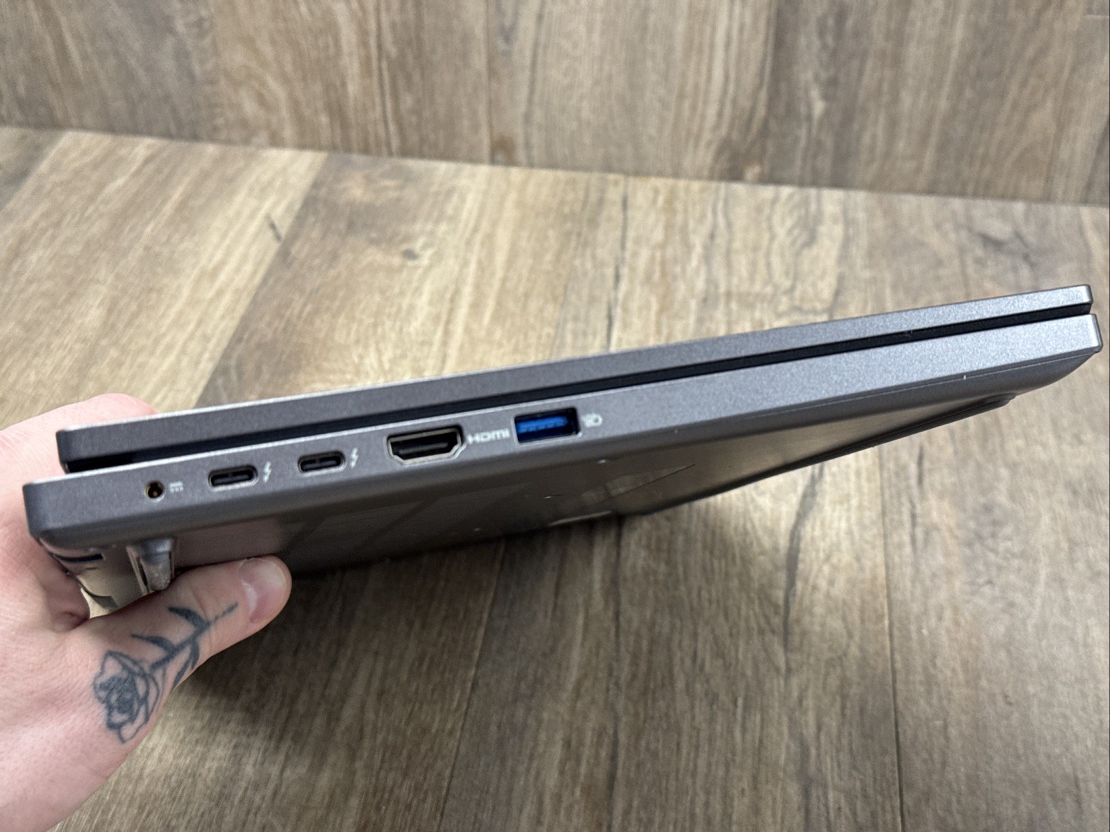 Acer TravelMate P214 i5 2.40GHz 8GB RAM 256GB SSD 14in