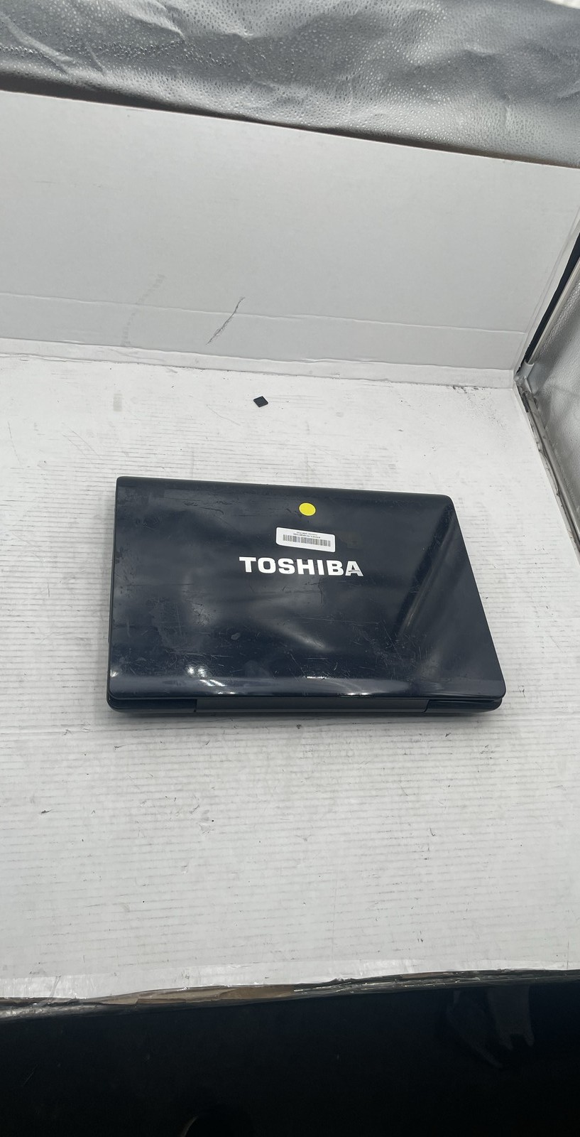 Toshiba Satellite P205-S6347 17″ Laptop Intel Centrino Duo No HDD As Is