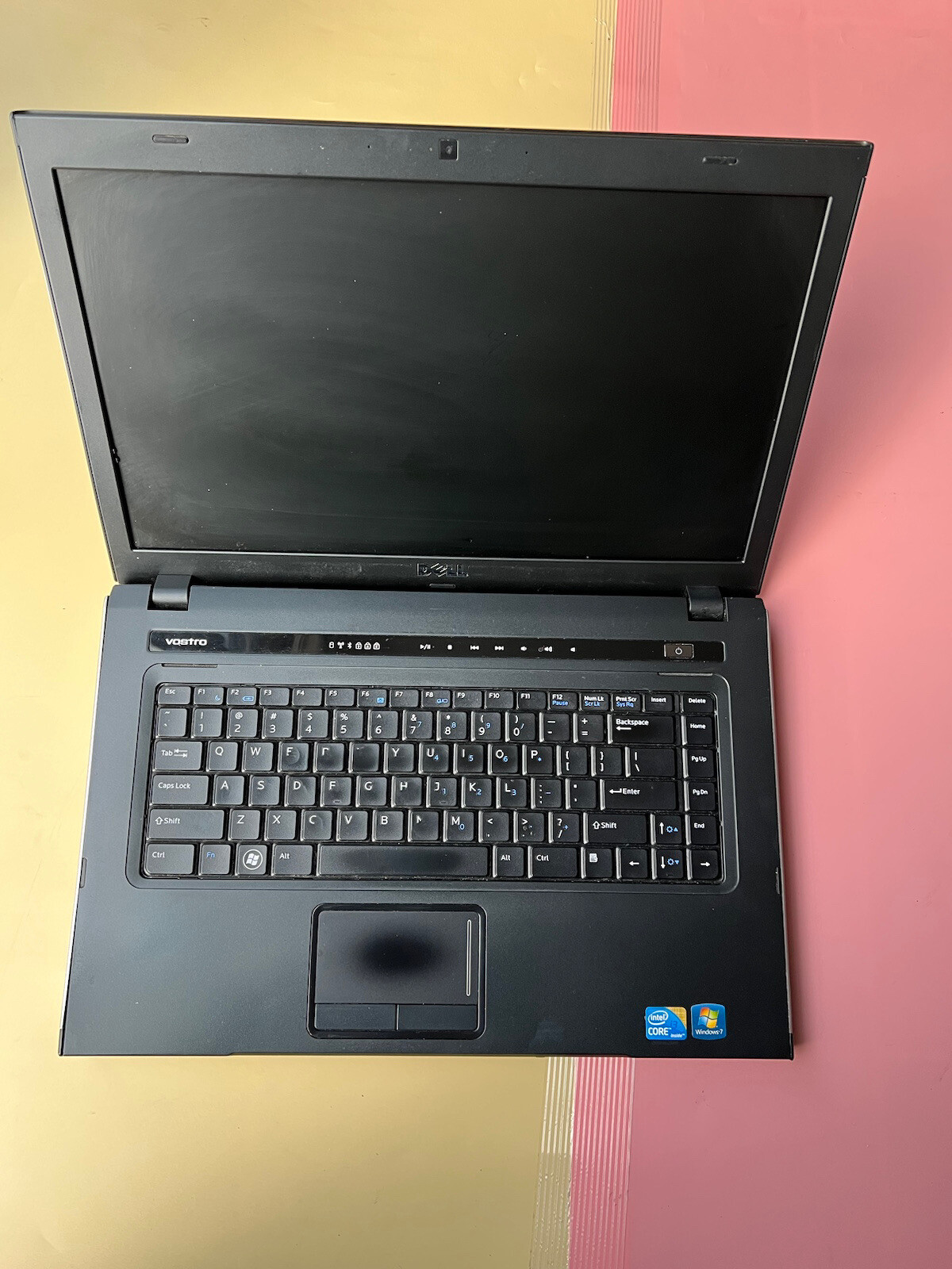 Dell Vostro 3500 Intel Core i3 M350 2.27GHz 4GB RAM 0GB HDD WEBCAM BLUETOOTH