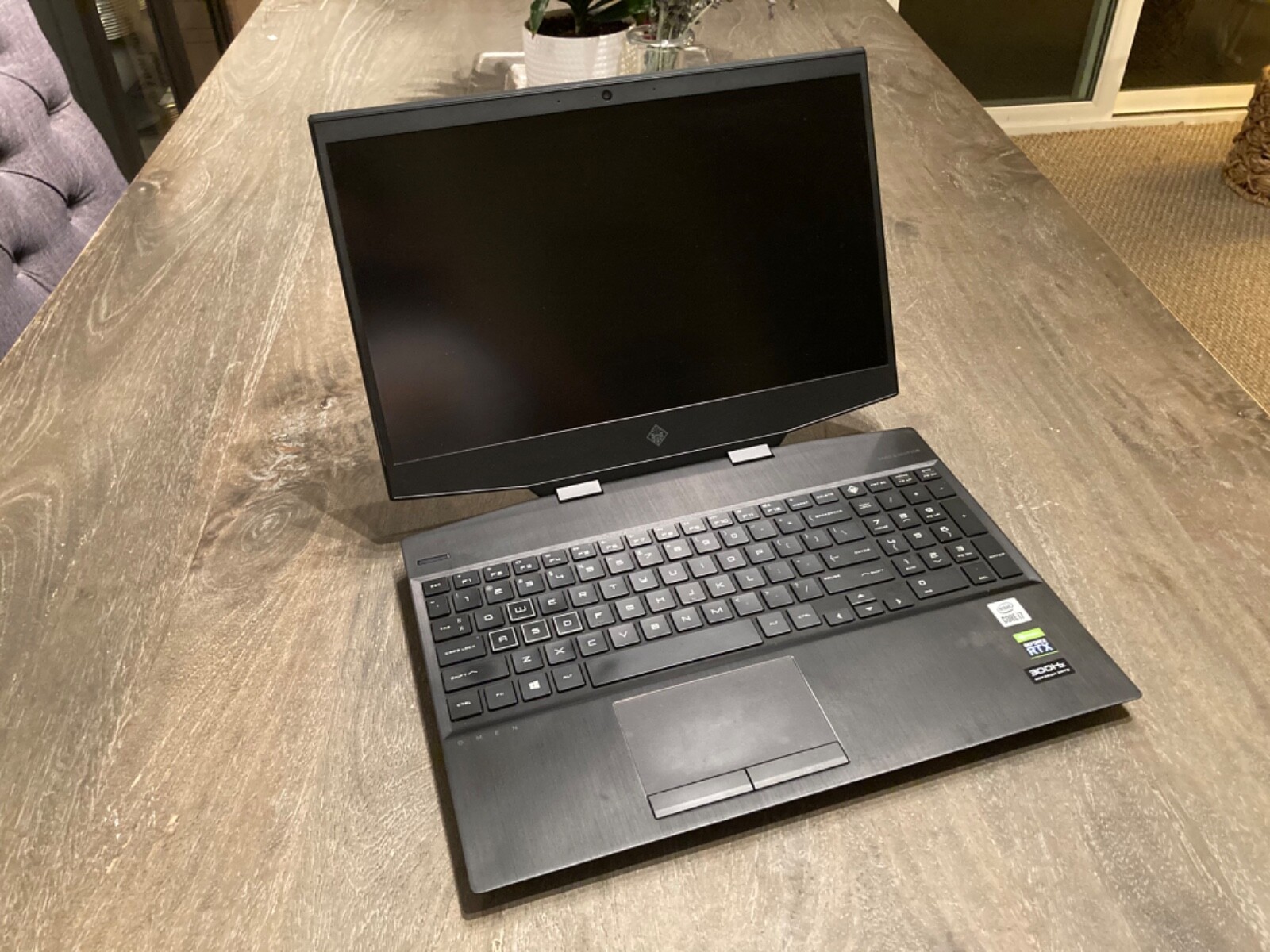 HP OMEN Laptop – 15t – dh100 CTO Intel i7 core10750H CPU2.60GHz476GB storage