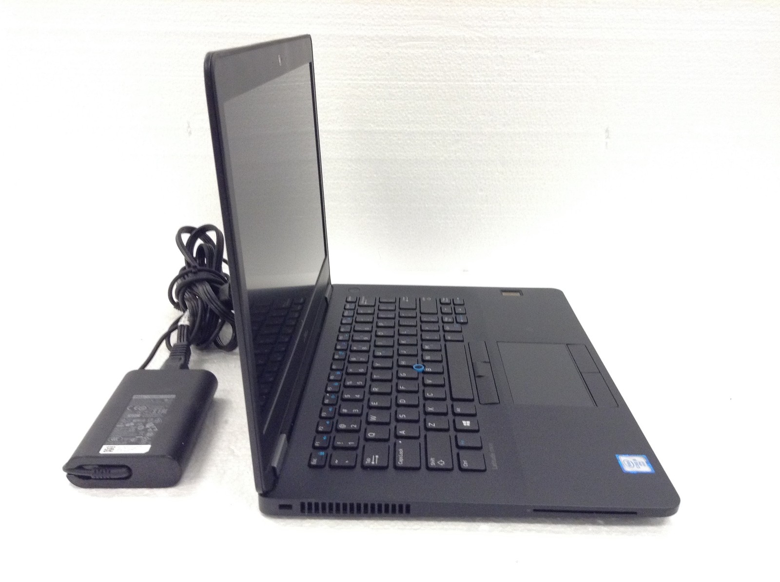Dell Latitude E7470 Laptop i5-6300U 2.4GHz 14″ FHD w/AC Adapter, No RAM & HDD
