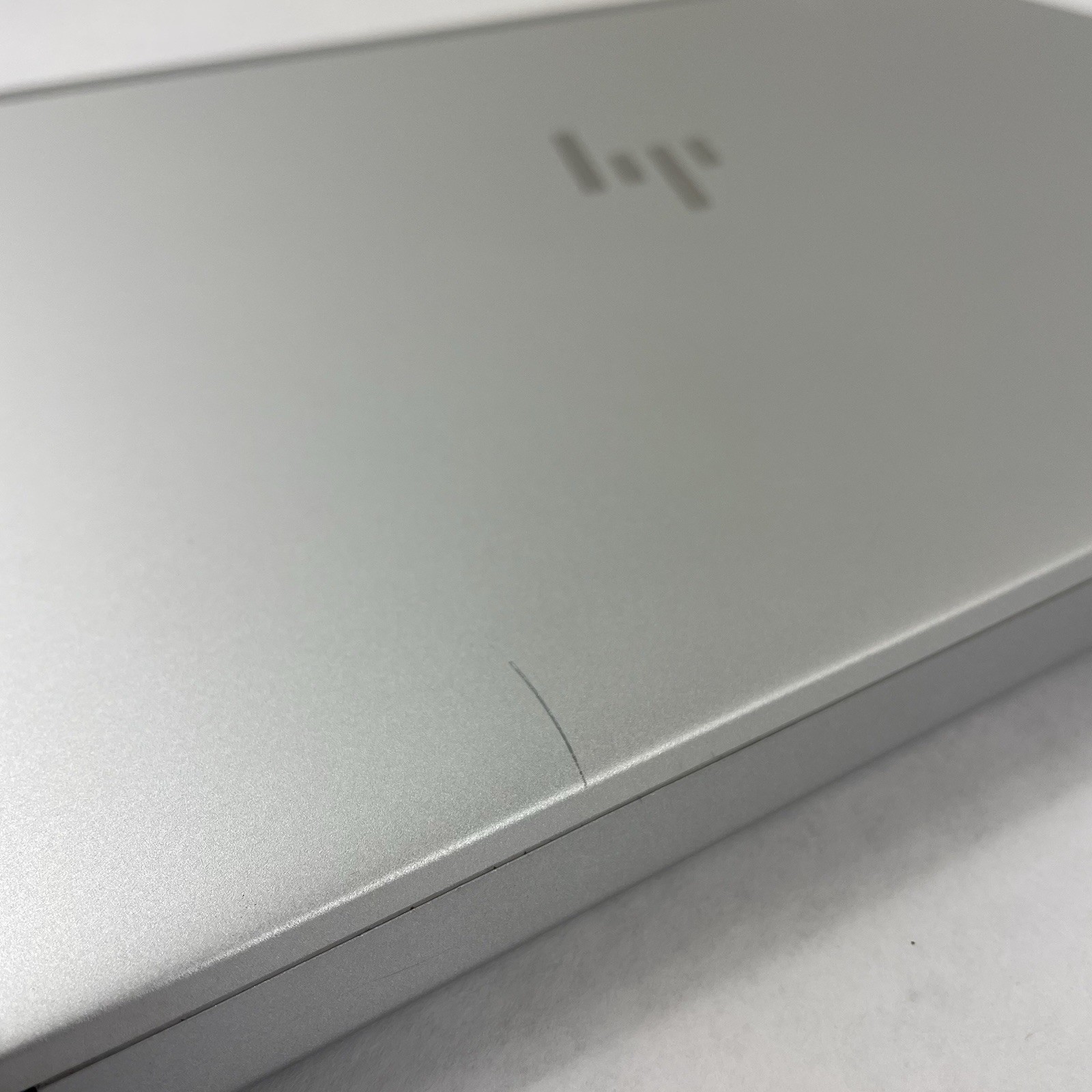HP EliteBook 850 G6 15.6″ i5-8365U 1.60 GHz 8 GB RAM No SSD/OS/AC – Bad Corner
