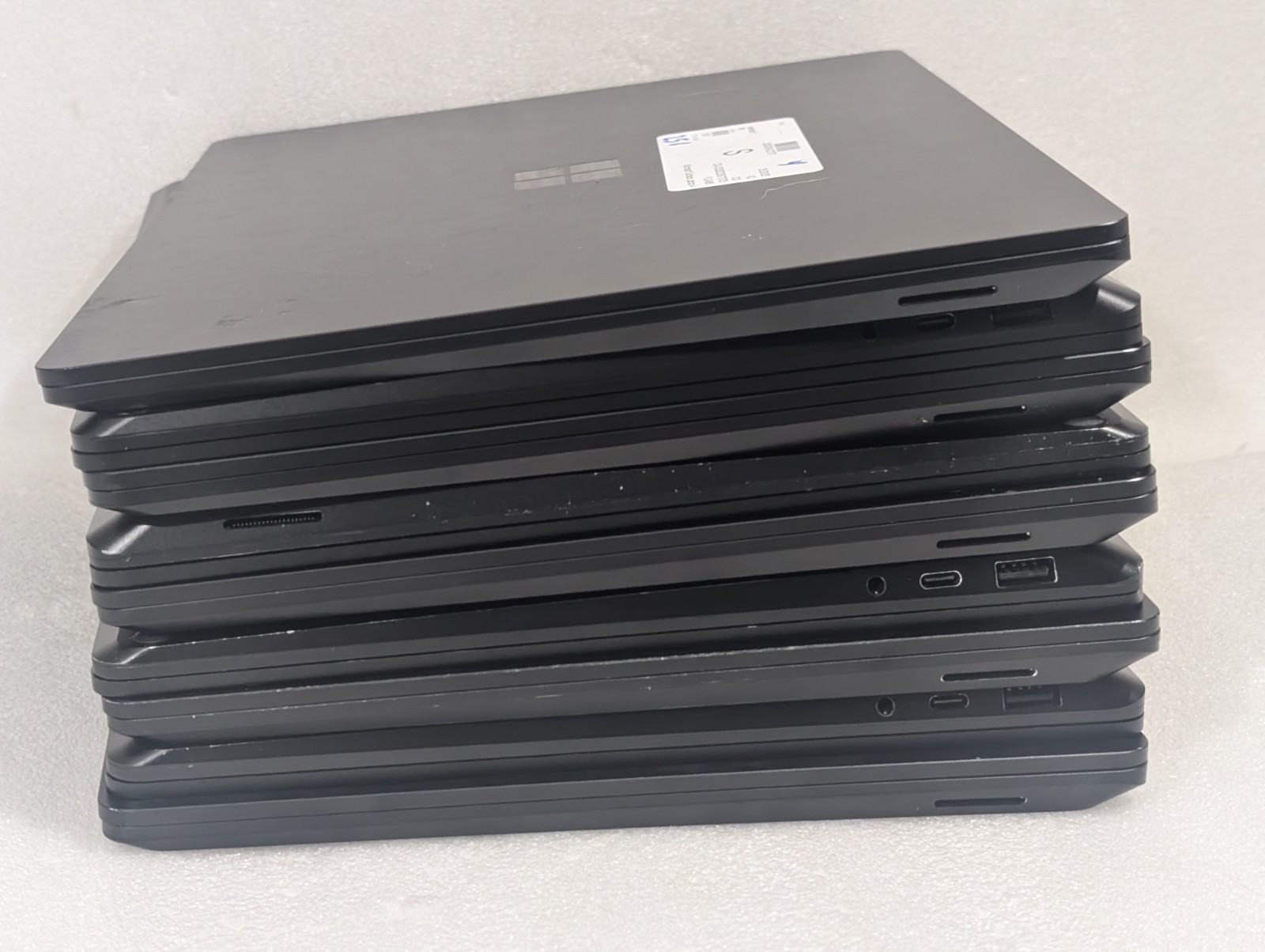 Lot 32x Microsoft Surface Laptop 3 4 Go 1943 1958 1951 Pro 7 1960