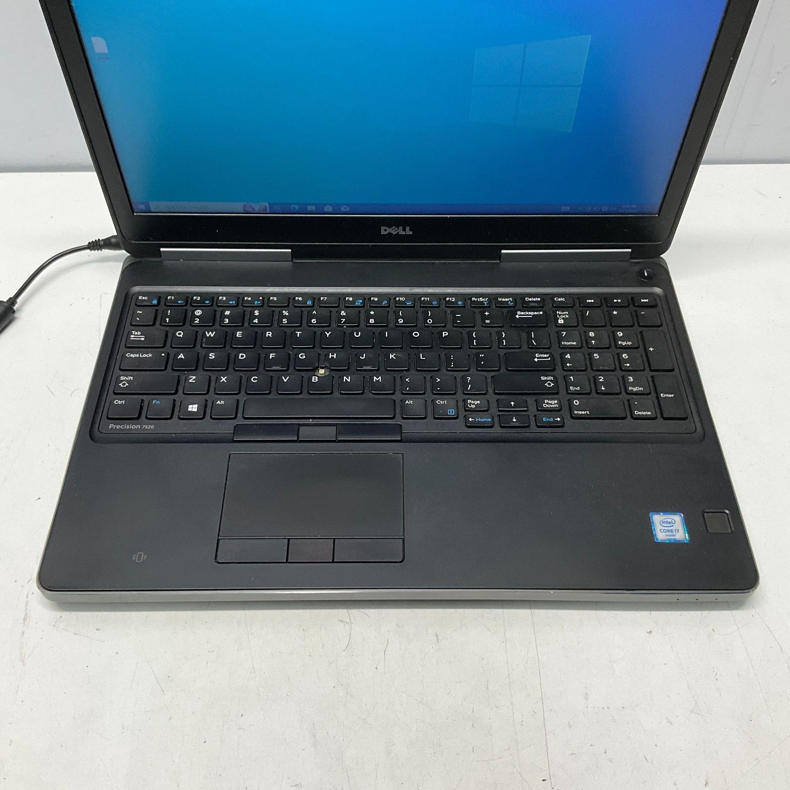 DELL PRECISION 7520 15″ FHD I7-6820HQ 128GB 16GB W10P Quadro M2200 Backlit