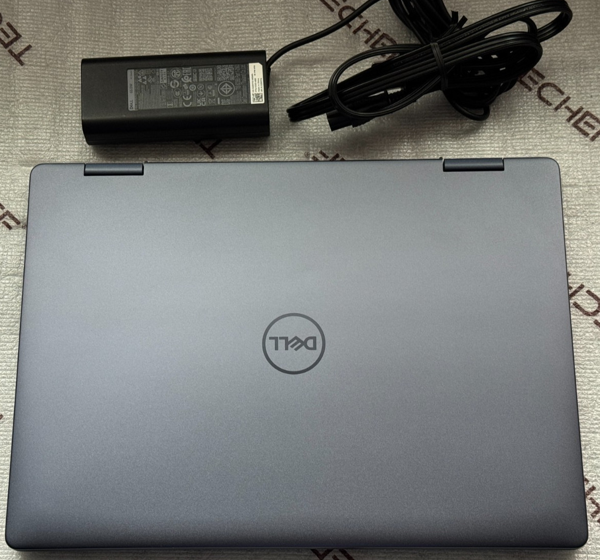 Dell Inspiron 7445 14″ 2K 2-in-1 Touch Laptop Ryzen 5 8640HS 8GB RAM 512GB SSD