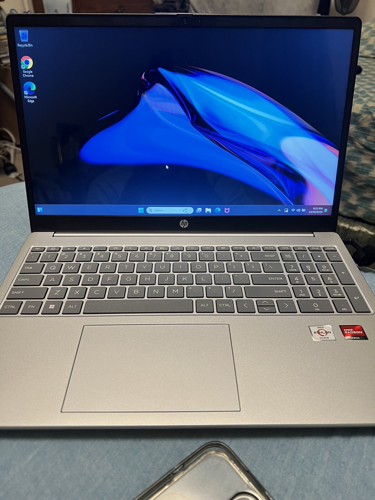 HP Laptop 15z-fc000, 15.6″