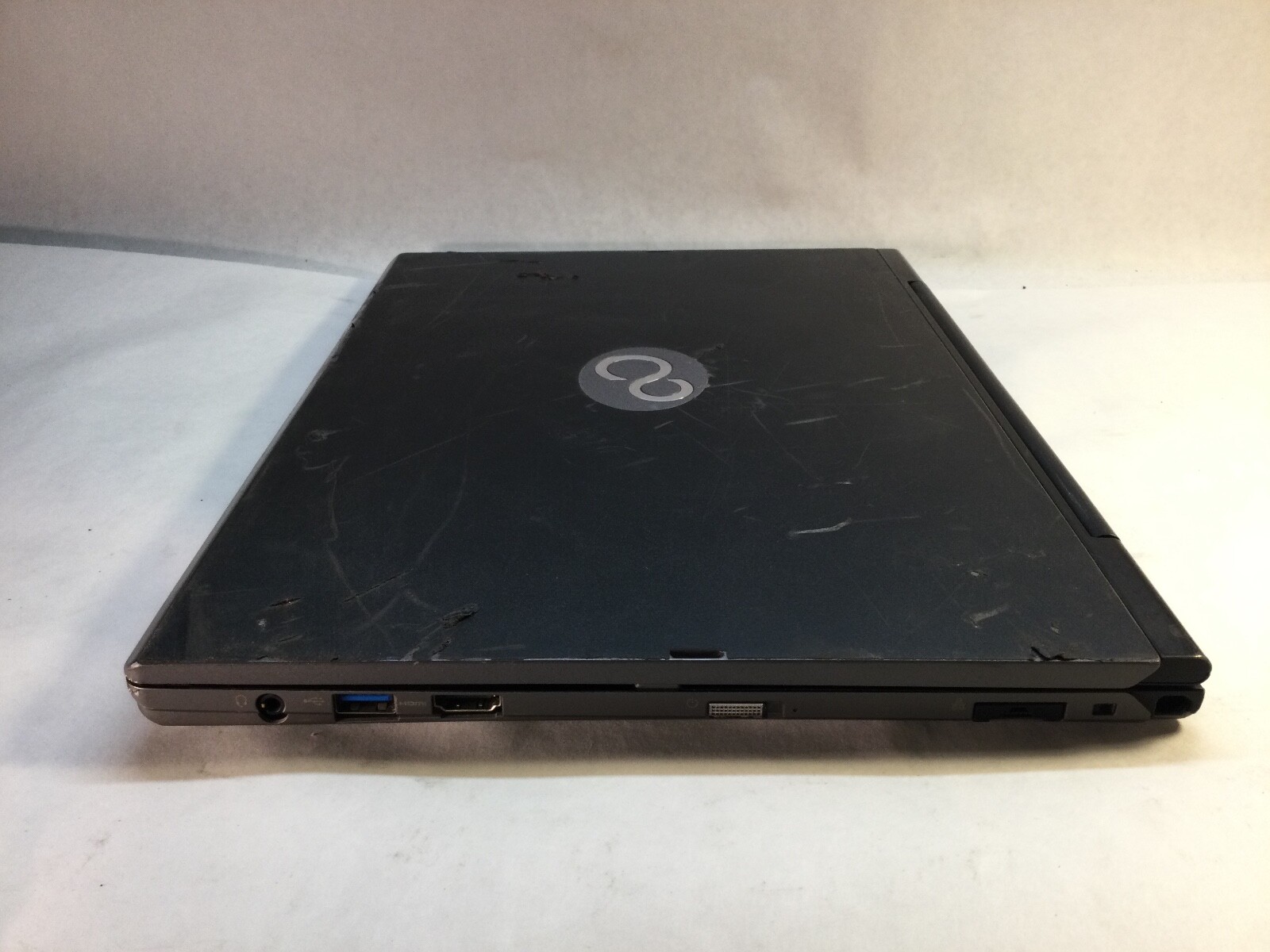 Fujitsu LifeBook T936 13″ Laptop Intel Core i5 6th Gen. -BOOTS TO BIOS -MZ