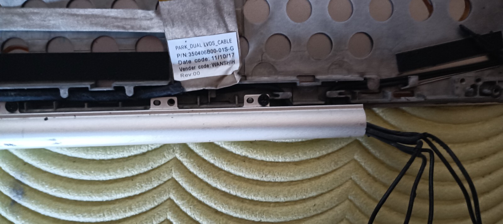 HP ELITEBOOK 8560P WEBCAM AND FLAT HINGE COVER