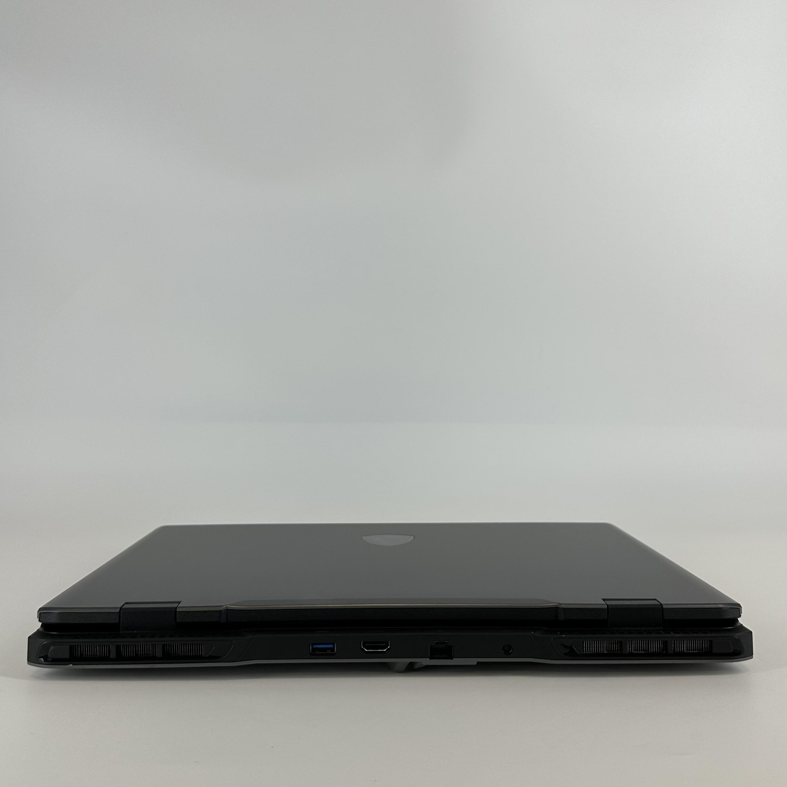 MSI Sword 17 HX Gray FHD+ 2.2 GHz i9-14900HX 32GB 1TB SSD RTX 4070 Excellent