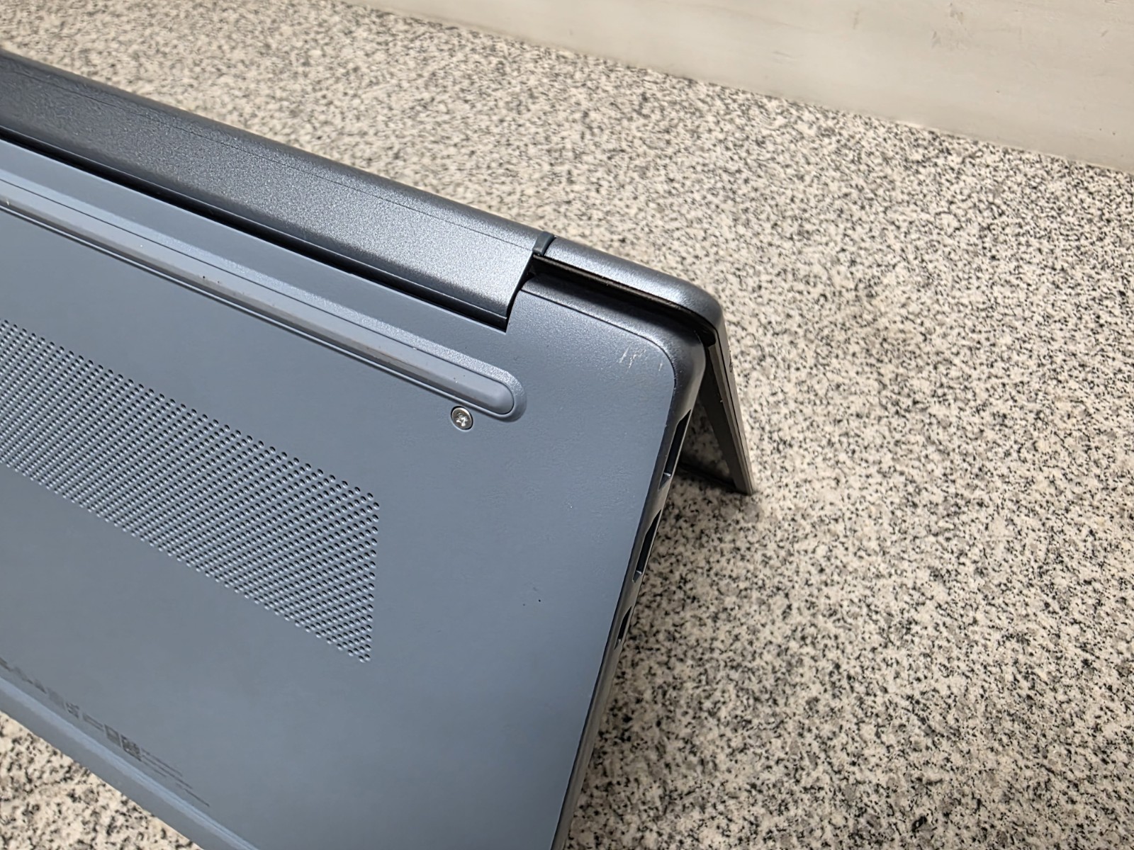 HP Laptop 15-FD0082WM 15.6″ N200 1.0GHz 4GB RAM 128GB SSD