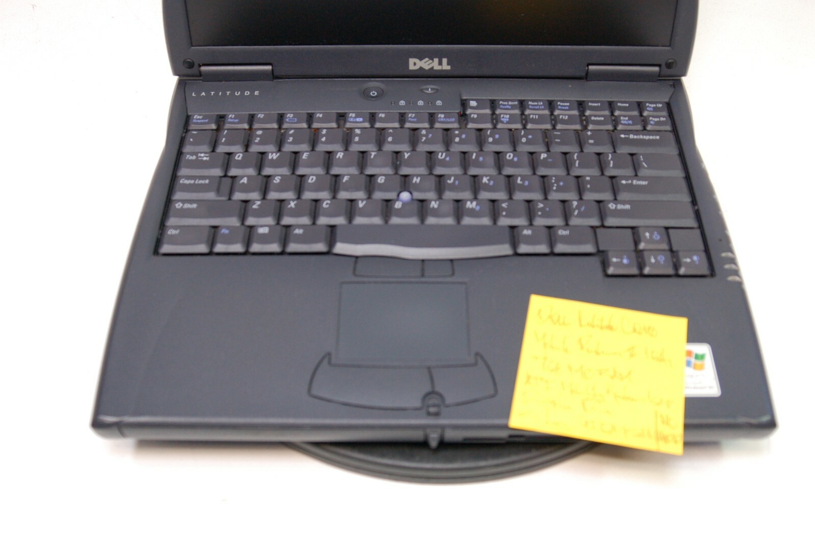 Dell Latitude C610 Mobile Pentium III 1GHz 768 MB RAM Diskette Drive AS IS