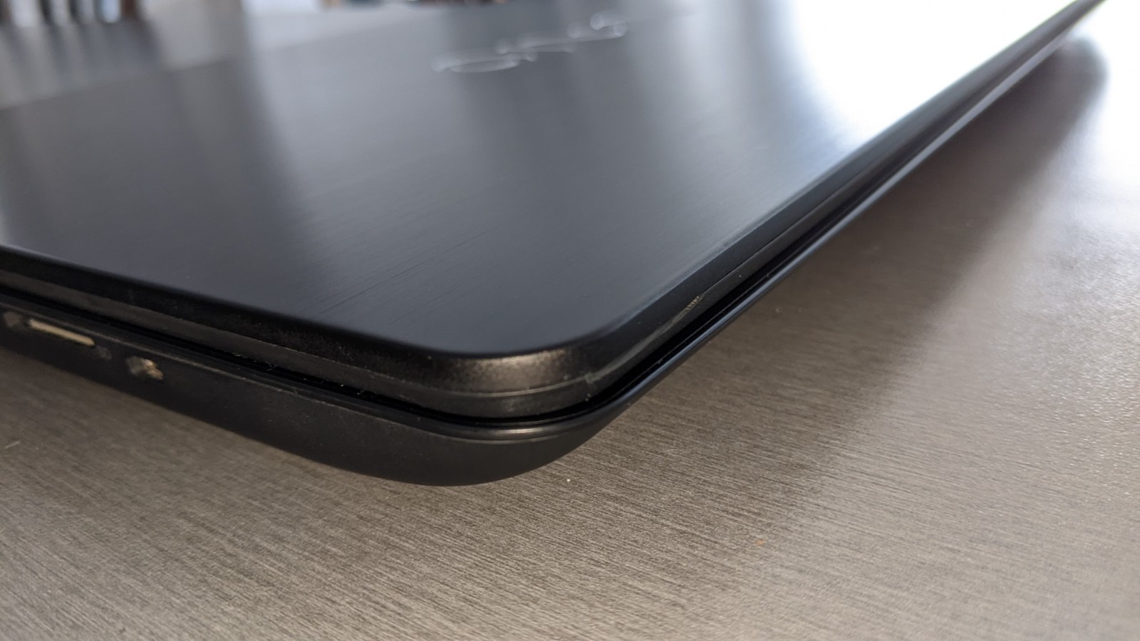 Sony VAIO Fit 15 (SVF15190S) Laptop