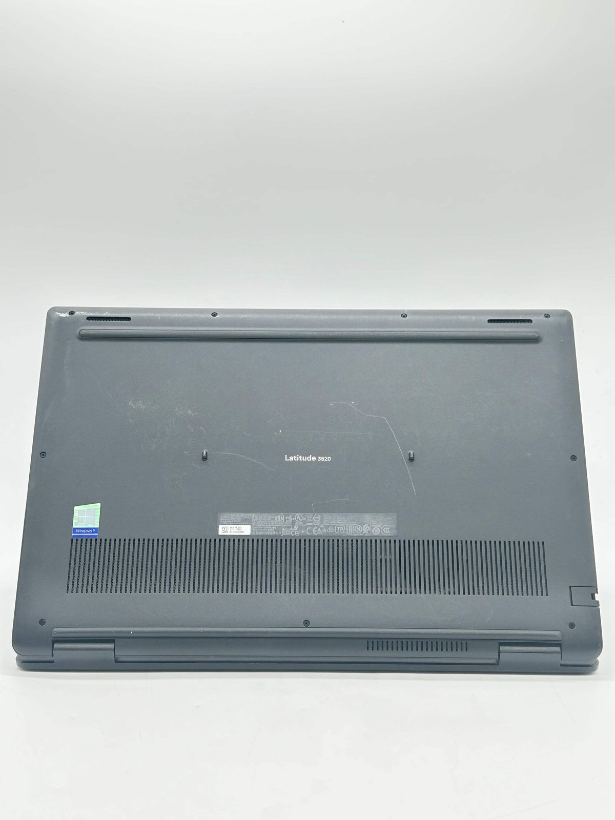 2021 Dell Latitude 3520 i3-1005G1 8GB RAM 128GB SSD W/ Charger READ