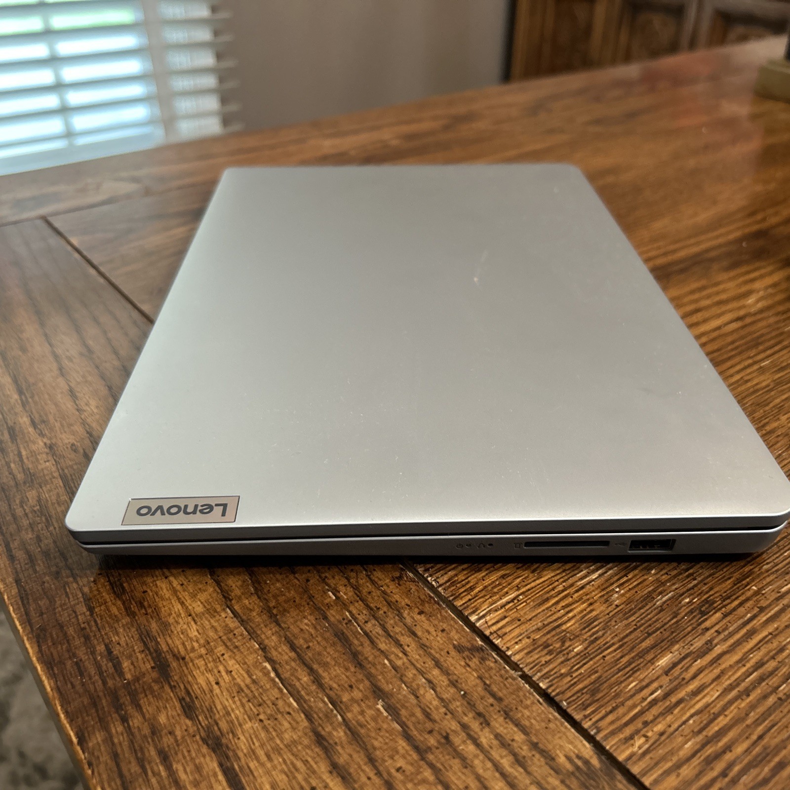 Lenovo IdeaPad 1i 14IGL7 14″ Celeron 1.1GHz 4GB RAM 64GB Windows 11 USED REAF