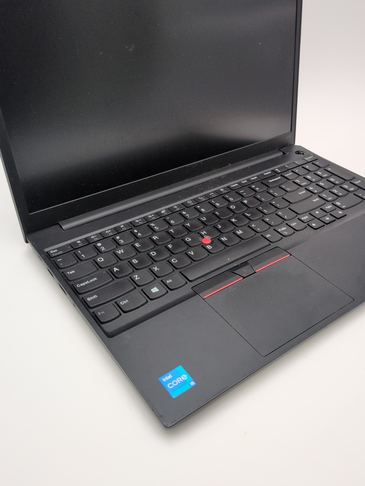 Lenovo ThinkPad E15 Gen 2 15.6″ i5-1135G7 16GB RAM 256GB Win 11 Pro Grade C