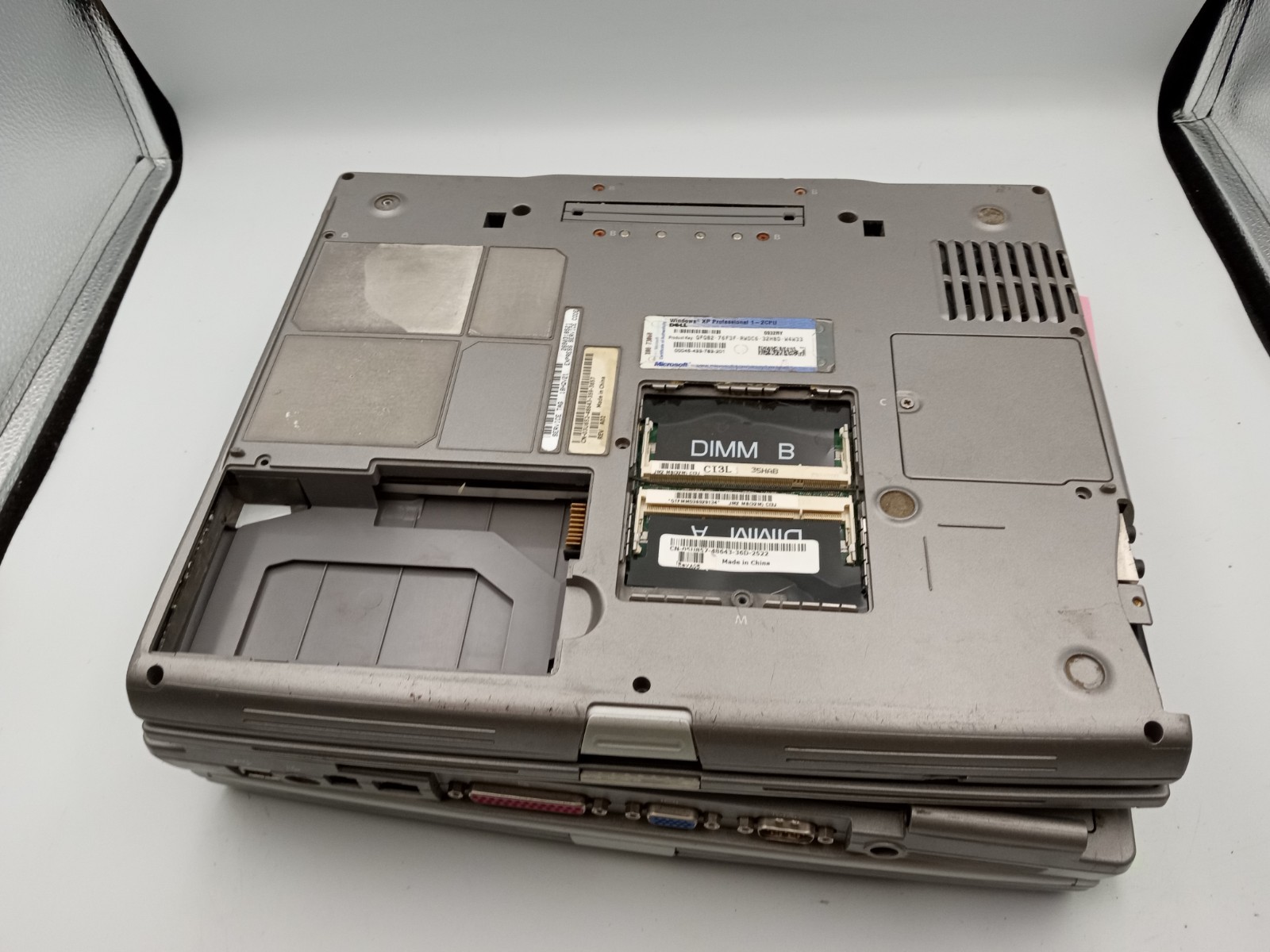 Lot of 6 – Dell D600 / 600m 14″ Laptops Intel Pentium CPU – PARTS / REPAIR -RR