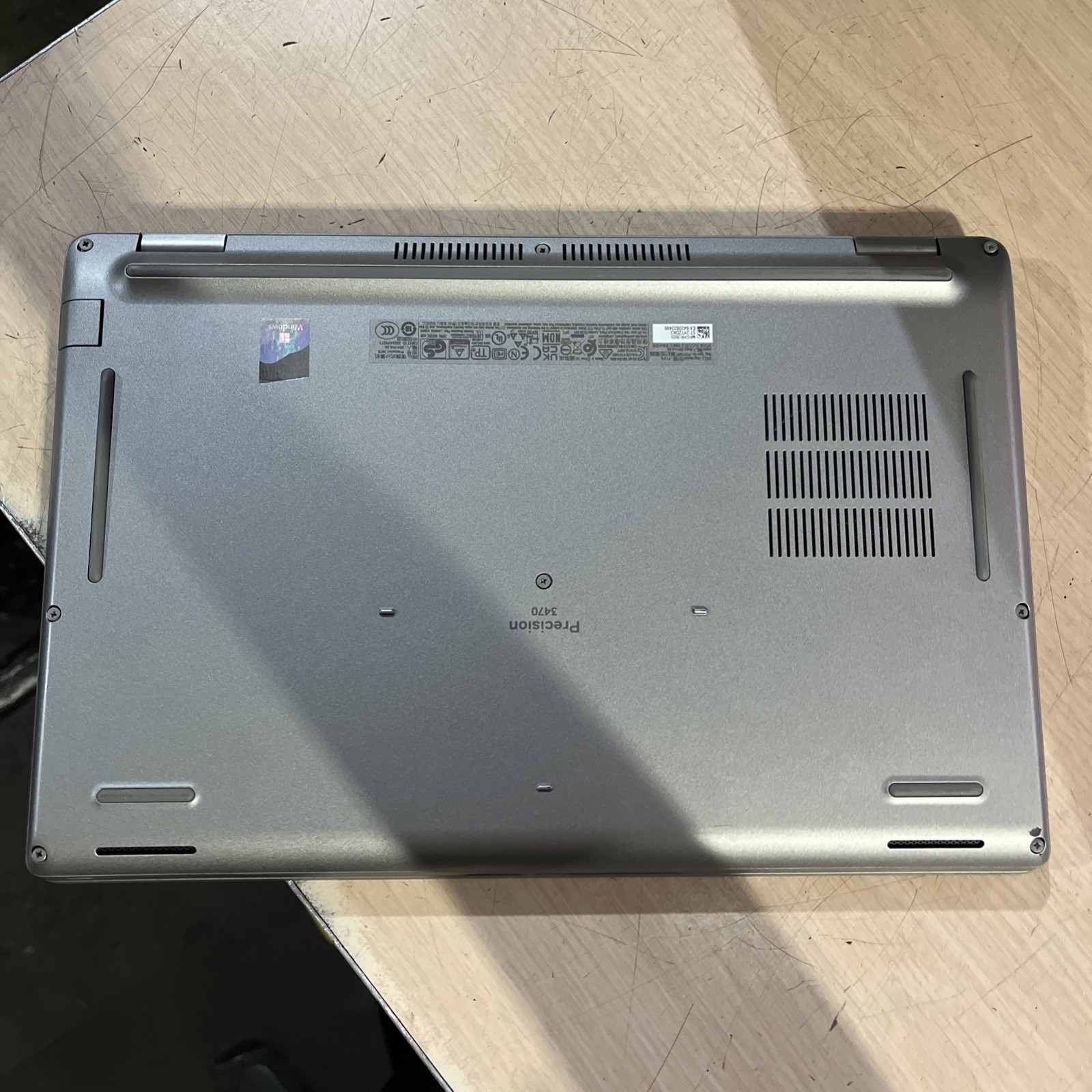 DELL PRECISION 3470 INTEL CORE I5-1250P 16GB RAM NO HD “