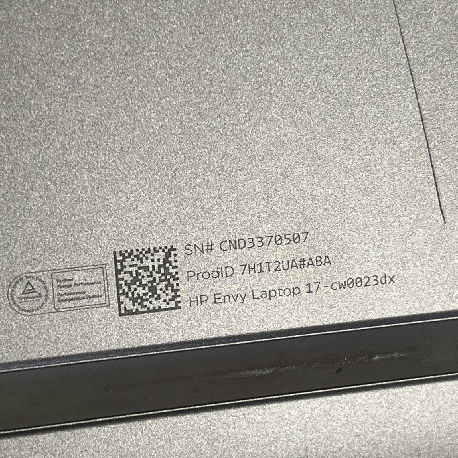 DELL ENVY LAPTOP 17-CM0023DX INTEL CORE I7-13700H 16GB RAM NO HD