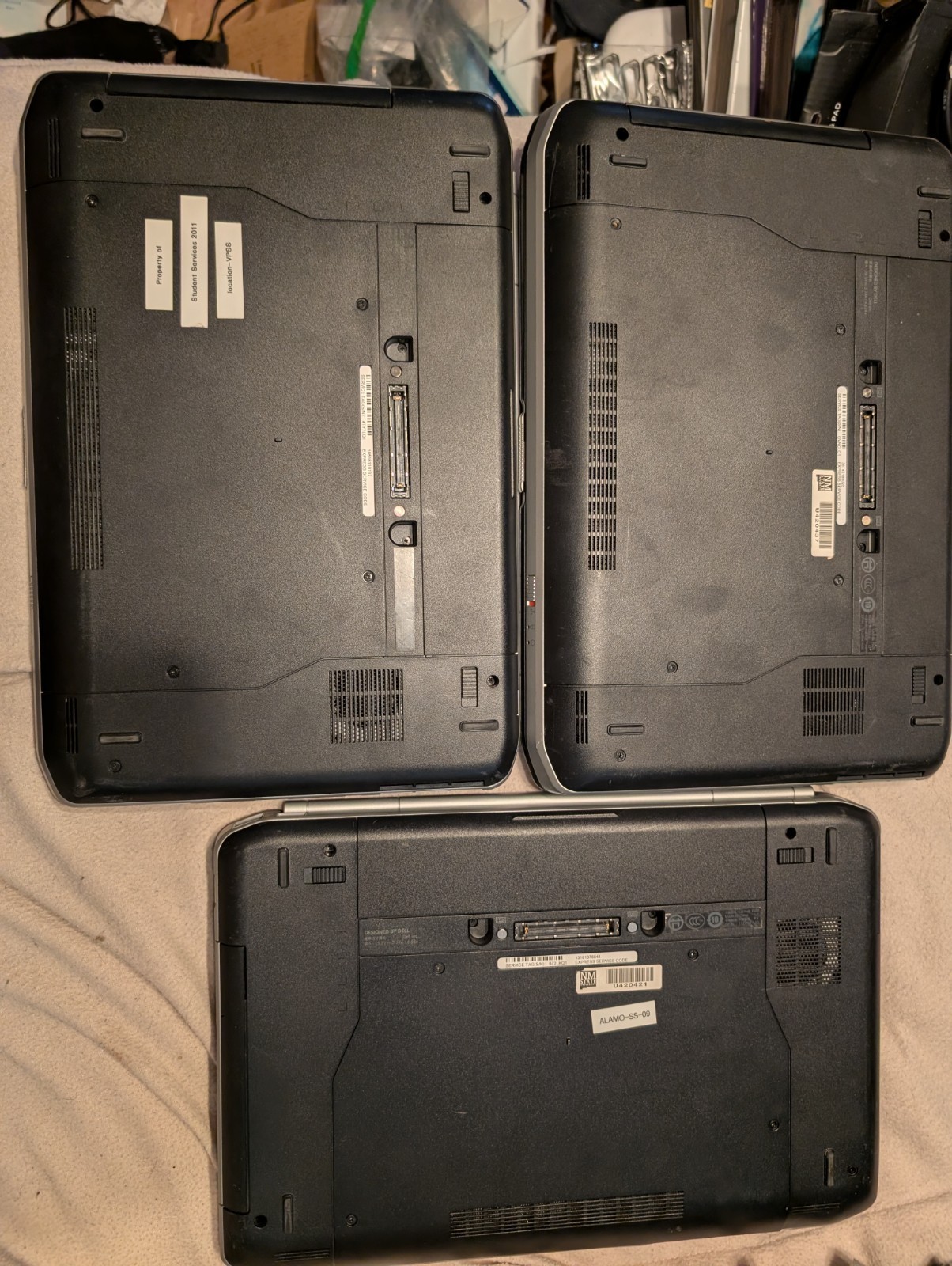 Lot of 3 Dell Latitude E5420 Intel Core i5-2520M 4GBRAM BOOTS BIOS NO HDD READ