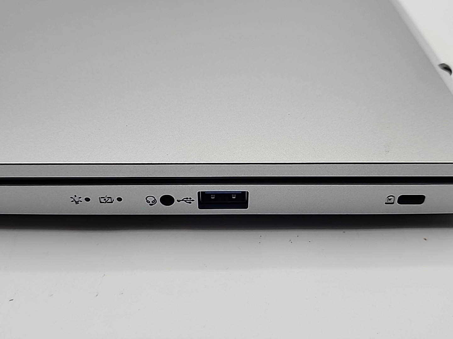 Acer Aspire Go 15 Ryzen 7 5825u 512gb SSD Windows 11 – 16gb RAM – NO CHARGER