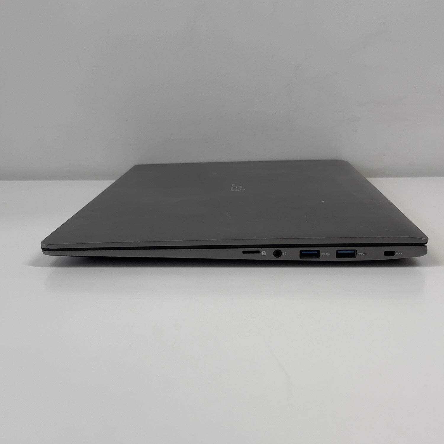 Broken LG Gram 17Z90N 17″ i7-1065G7 1.3GHz 16GB RAM 512GB SSD LCD Bright Spot