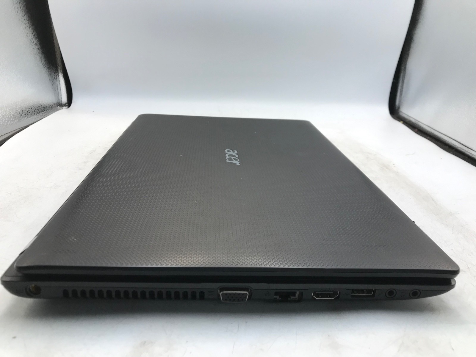 Acer Aspire 5742 Intel Core i3-380M Intel 15.6″ Laptop-NO POWER-MZ