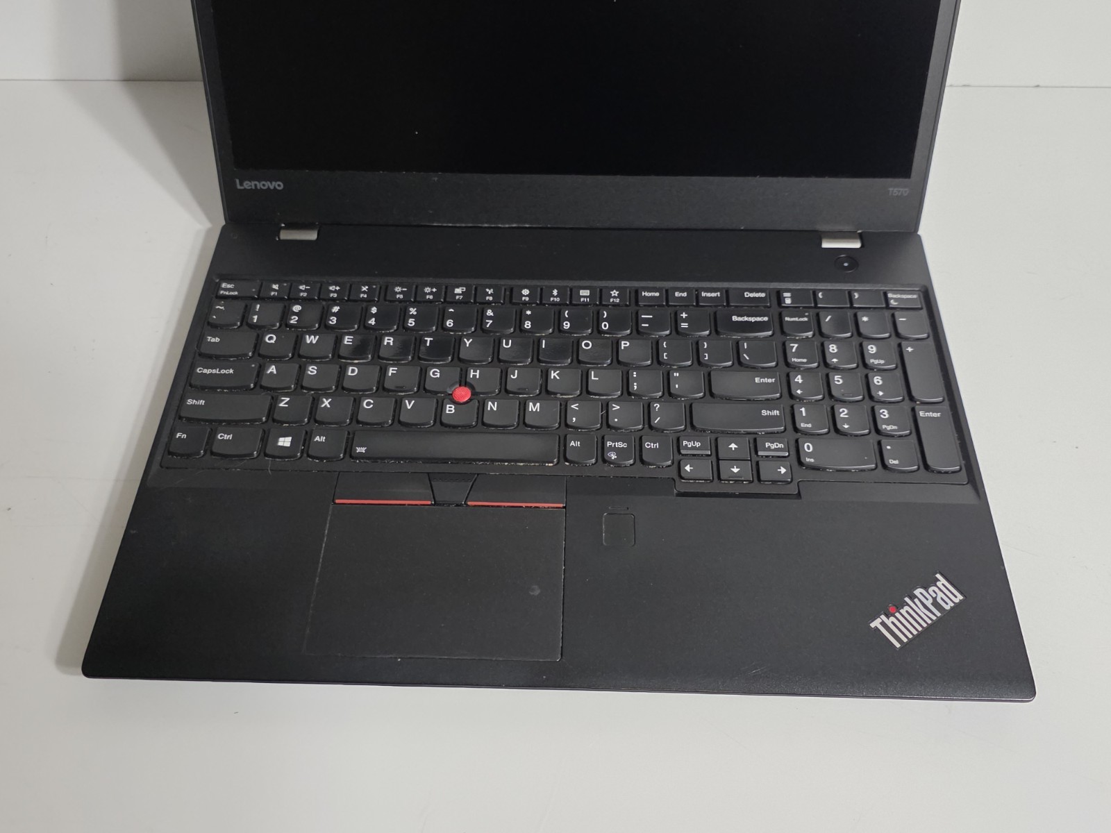 Lenovo ThinkPad T570 15.6″ FHD i5-6300U 16GB Not Working – For Parts