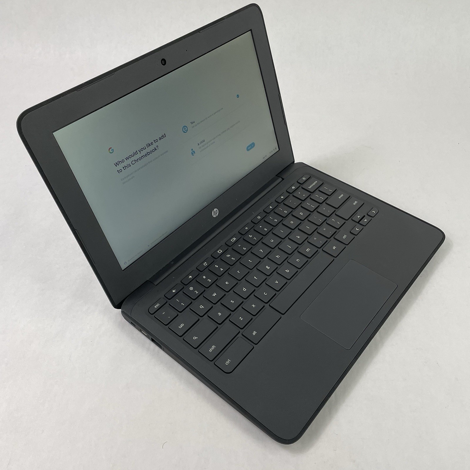 HP Chromebook 11 G6 11.6″ Celeron N3350 1.10 GHz 4 GB RAM 16 GB HDD No AC