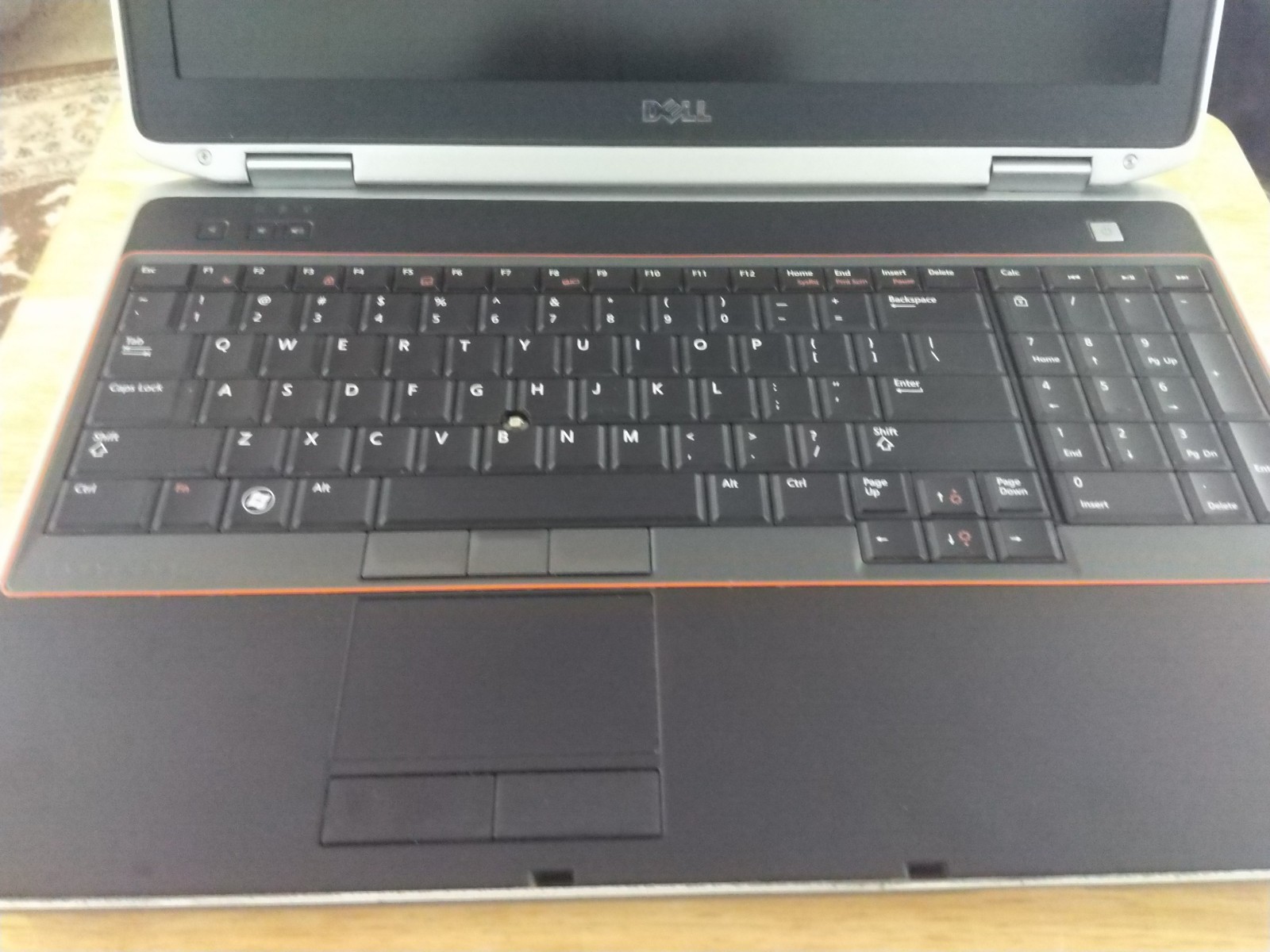 Dell Latitude E6520 i5-2520M CPU 8GB RAM 300GB HDD (Can swap DVD drive w/2nd HD)