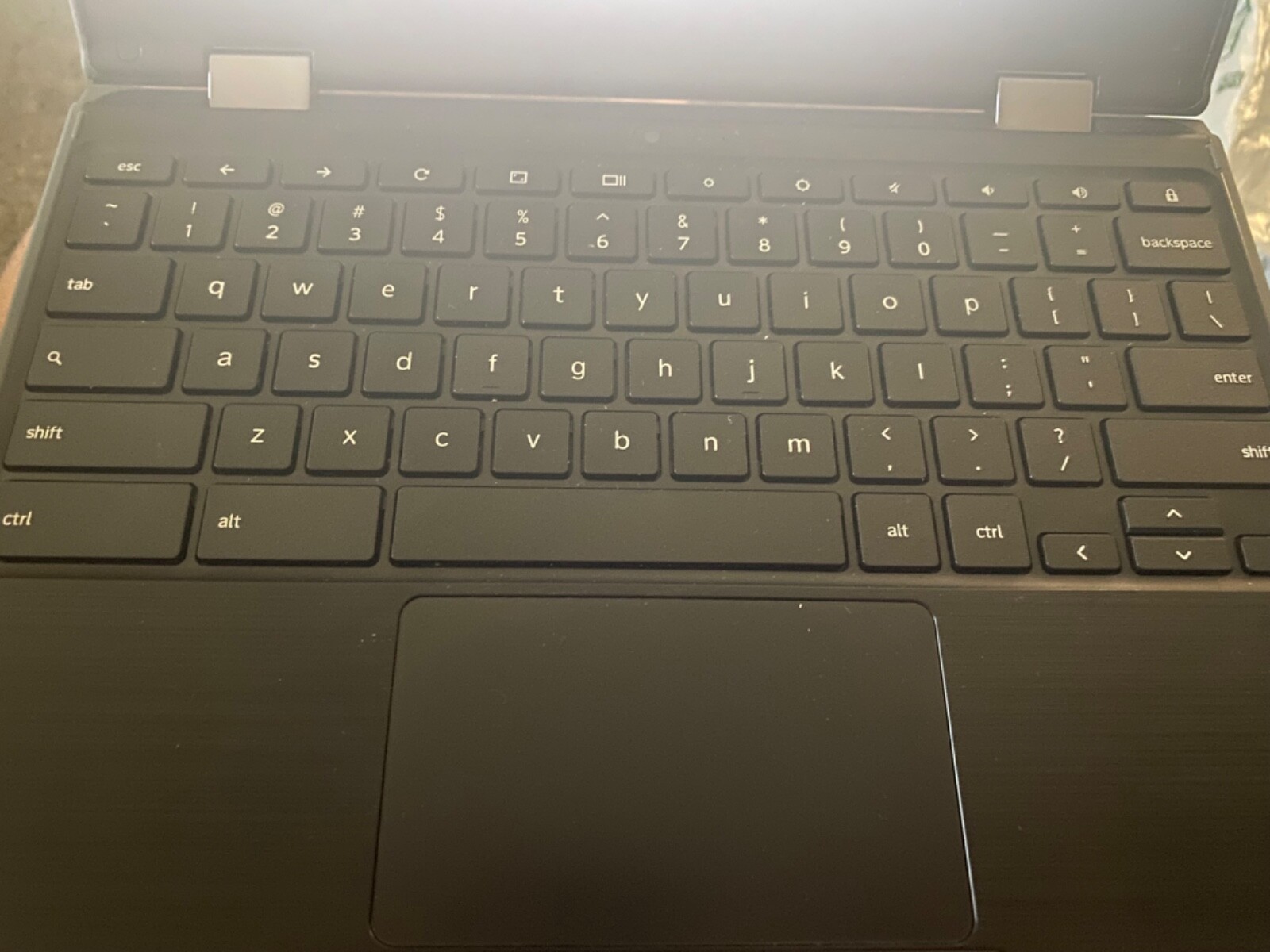 Lenovo chromebook 2 in one laptop in perfect condition, including laptop charger