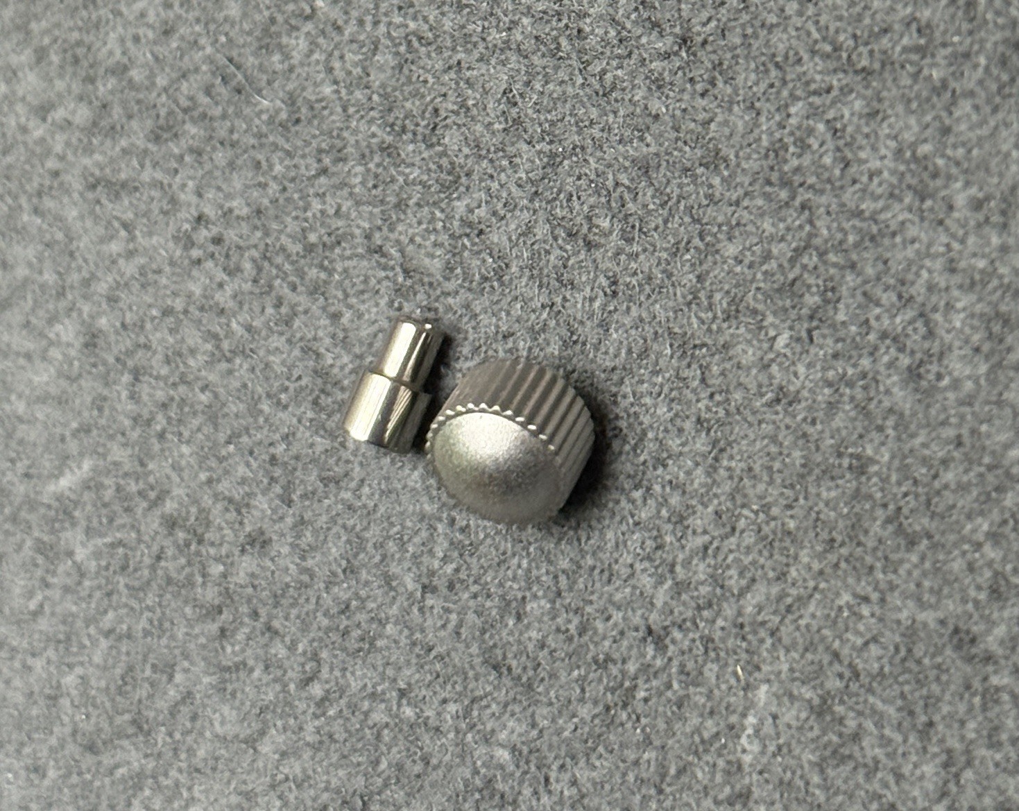 New Crown WITH TUBE – For TAG Heuer 840.006 WS2110 Super Professional – 1000m