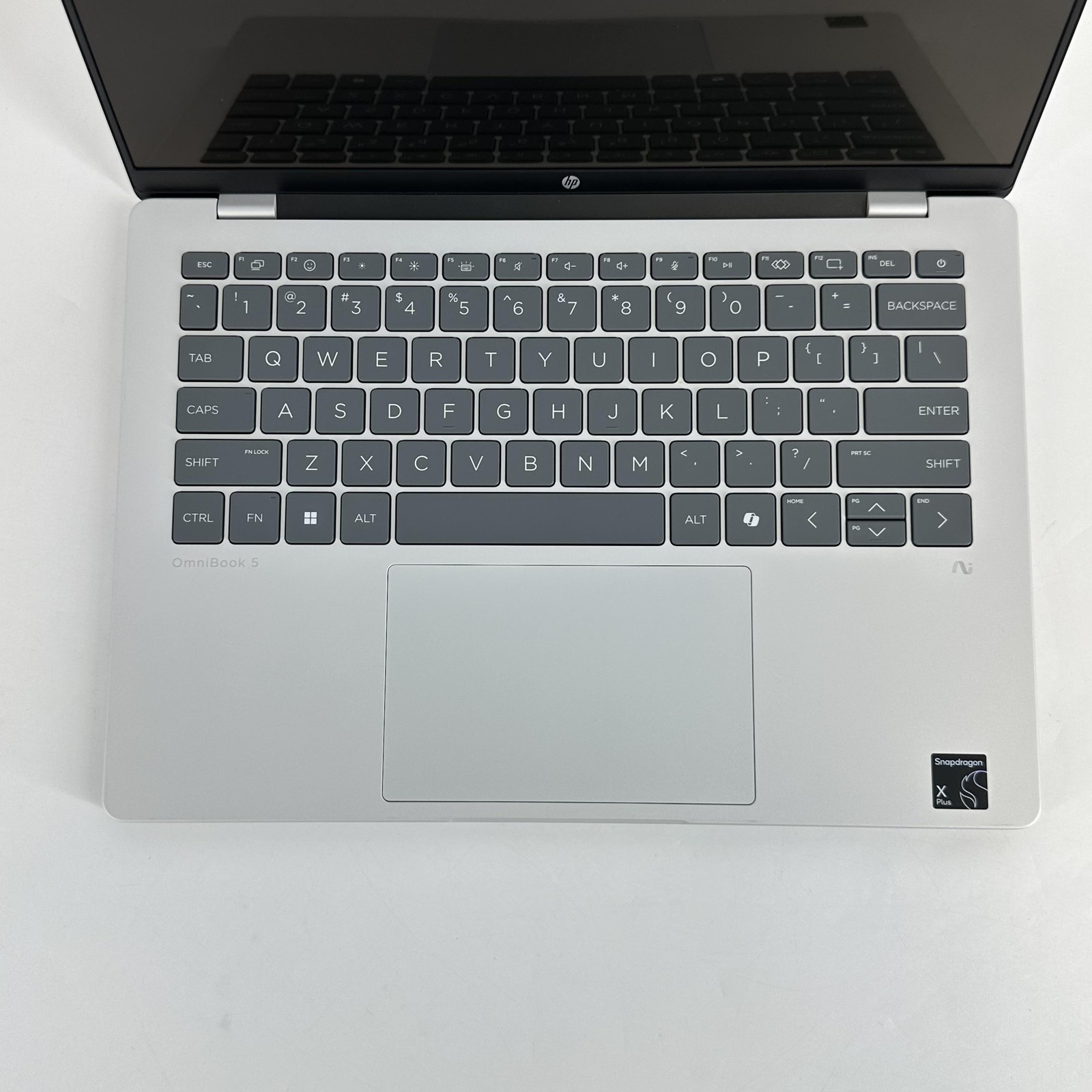 HP OmniBook 5 14 Glacier Silver 2K 3.2 GHz X Plus 16GB 1TB SSD Excellent
