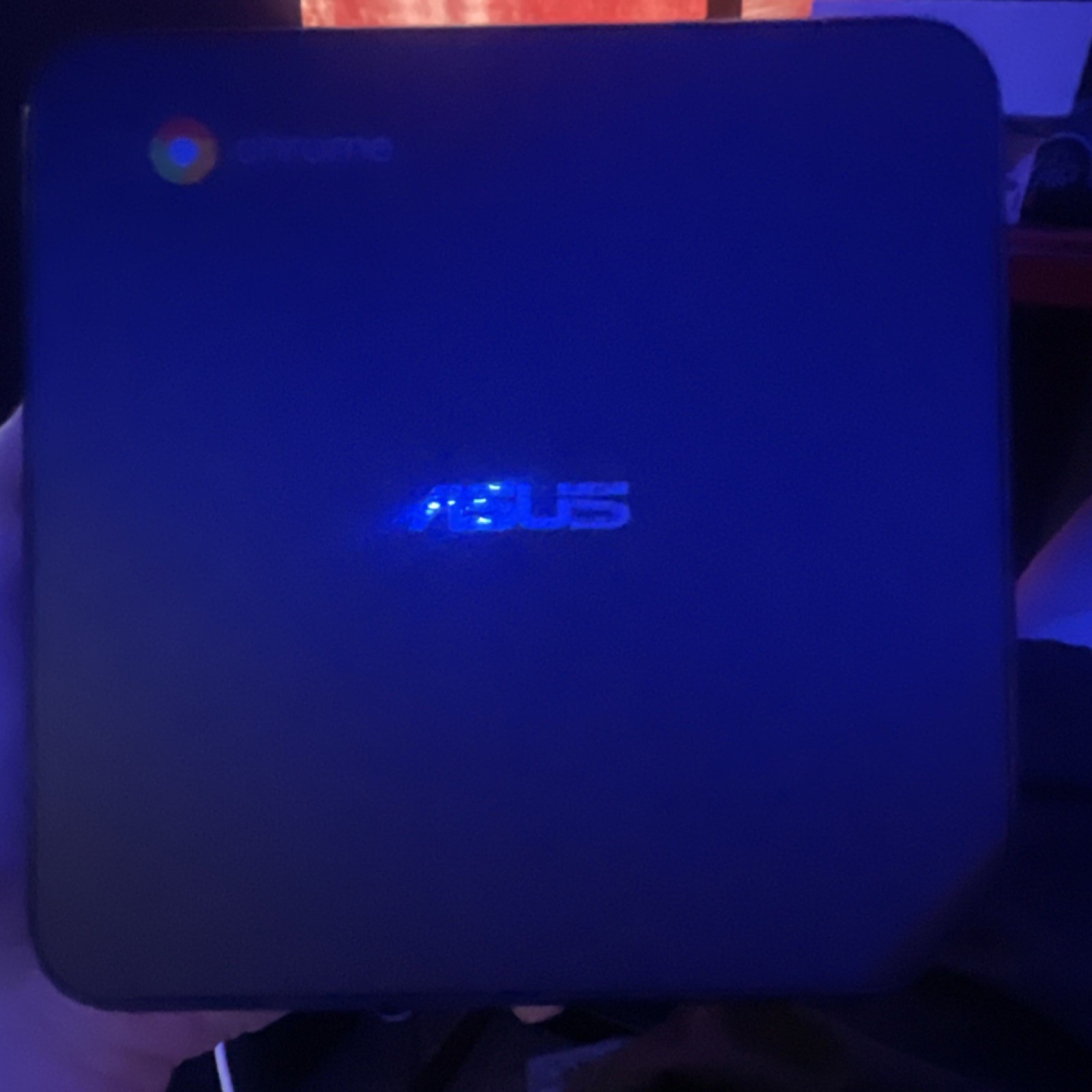 ASUS Chromebook 11.6in Intel Celeron 1.60GHz 4GB 16GB eMMC Chrome OS Blue