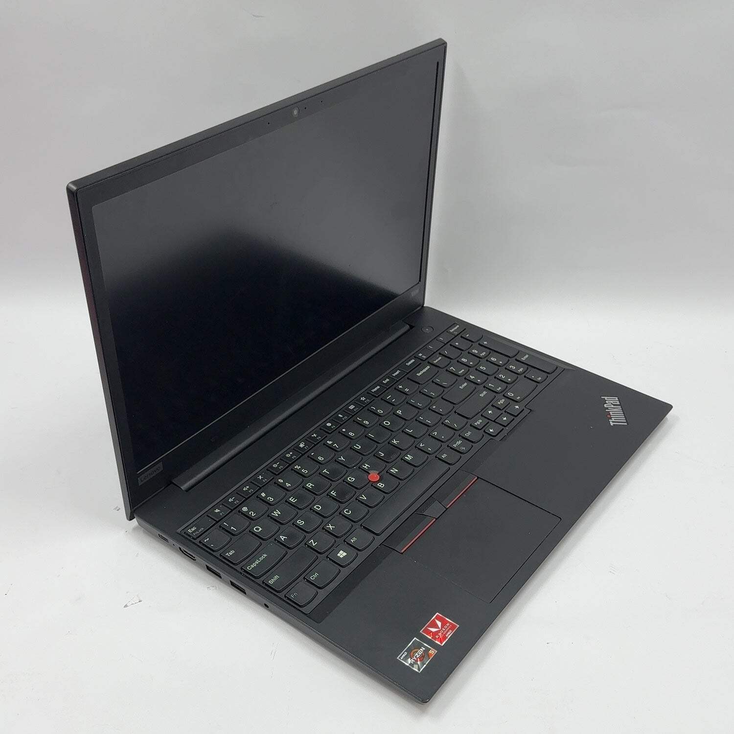 Lenovo Thinkpad E595 15.6″ Ryzen 5 3500U 2.1GHz 8GB RAM 256GB SSD Stickers