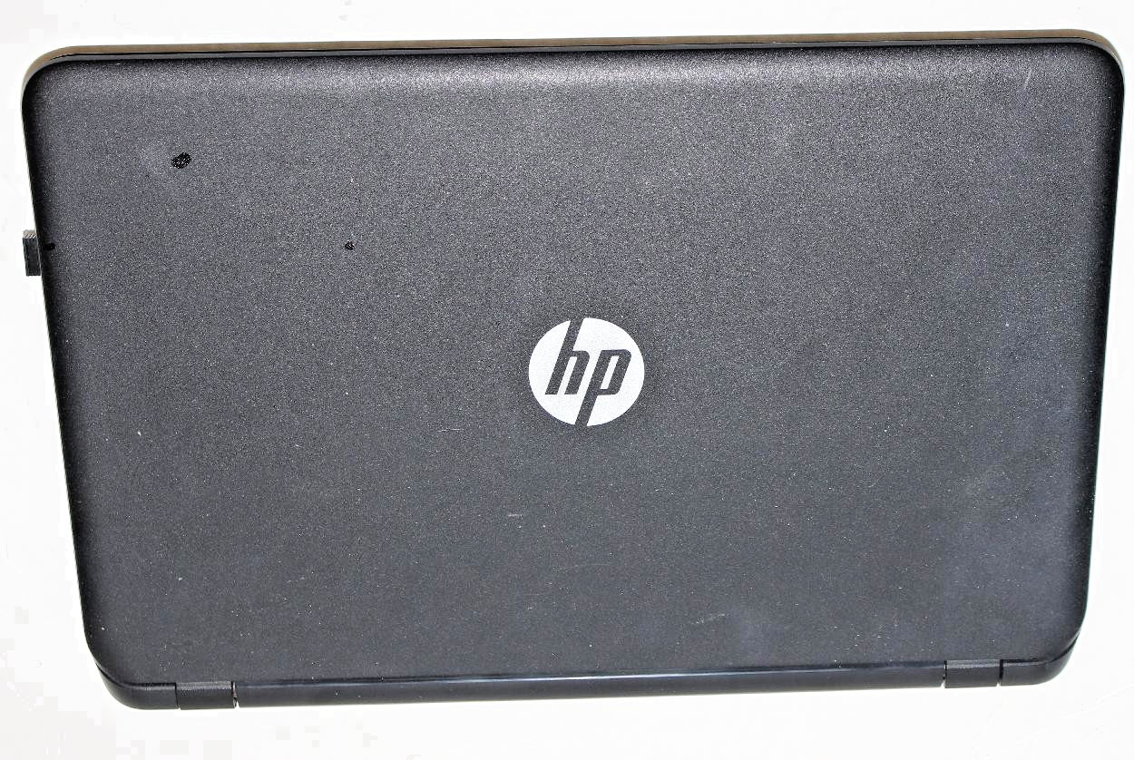 HP Pavilion 15 Notebook PC 15 AMD A6-5200 APU w/ Radeon (TM) HD GRAPHICS