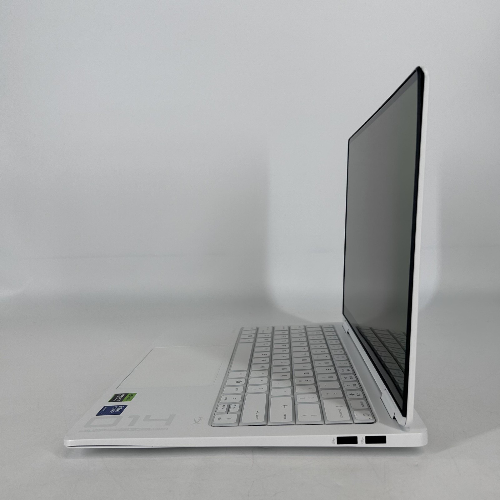 HP Omen Transcend 14 120Hz QHD+ 2.0GHz Ultra 7 255H 16GB 1TB RTX 5060 BENT FRAME