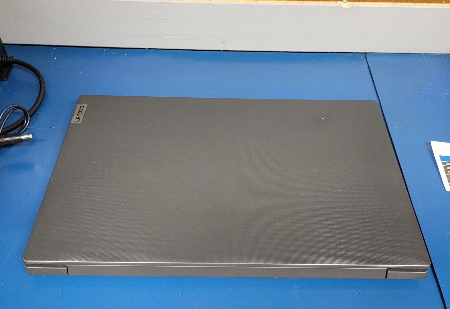 Lenovo Ideapad 3 Ryzen 3 3250u 12 GB RAM 128 GB NVMe Windows 11