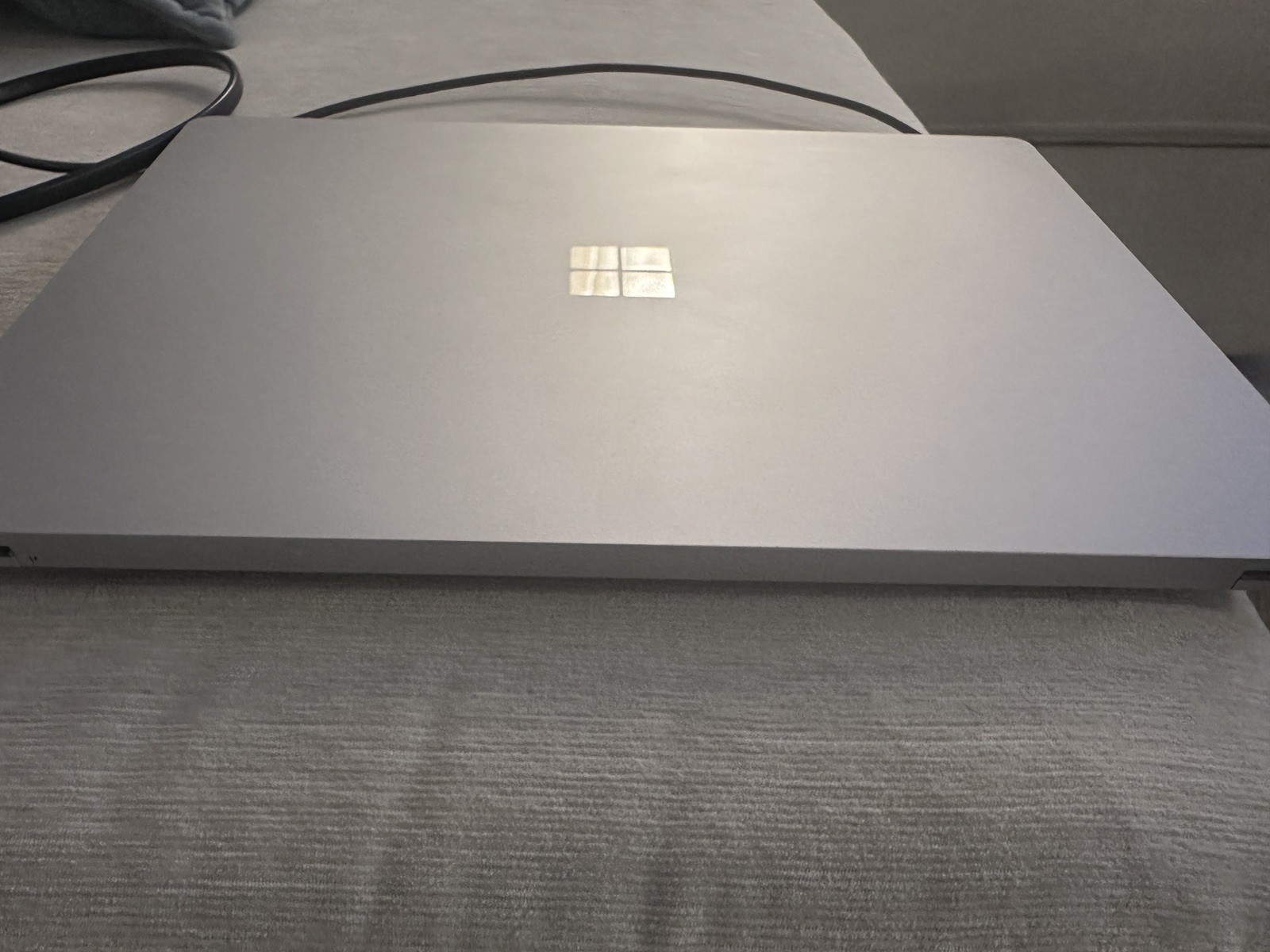 Microsoft Surface Laptop 4 13.5” i7 16GB 512GB Windows 11 Home + Charger – Great