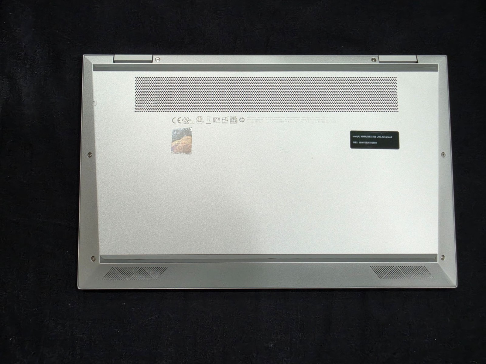 HP EliteBook x360 1030 G8 13.3″ i7-1185G7 16GB 1TB SSD LTE Win 11 Pro 2-in-1