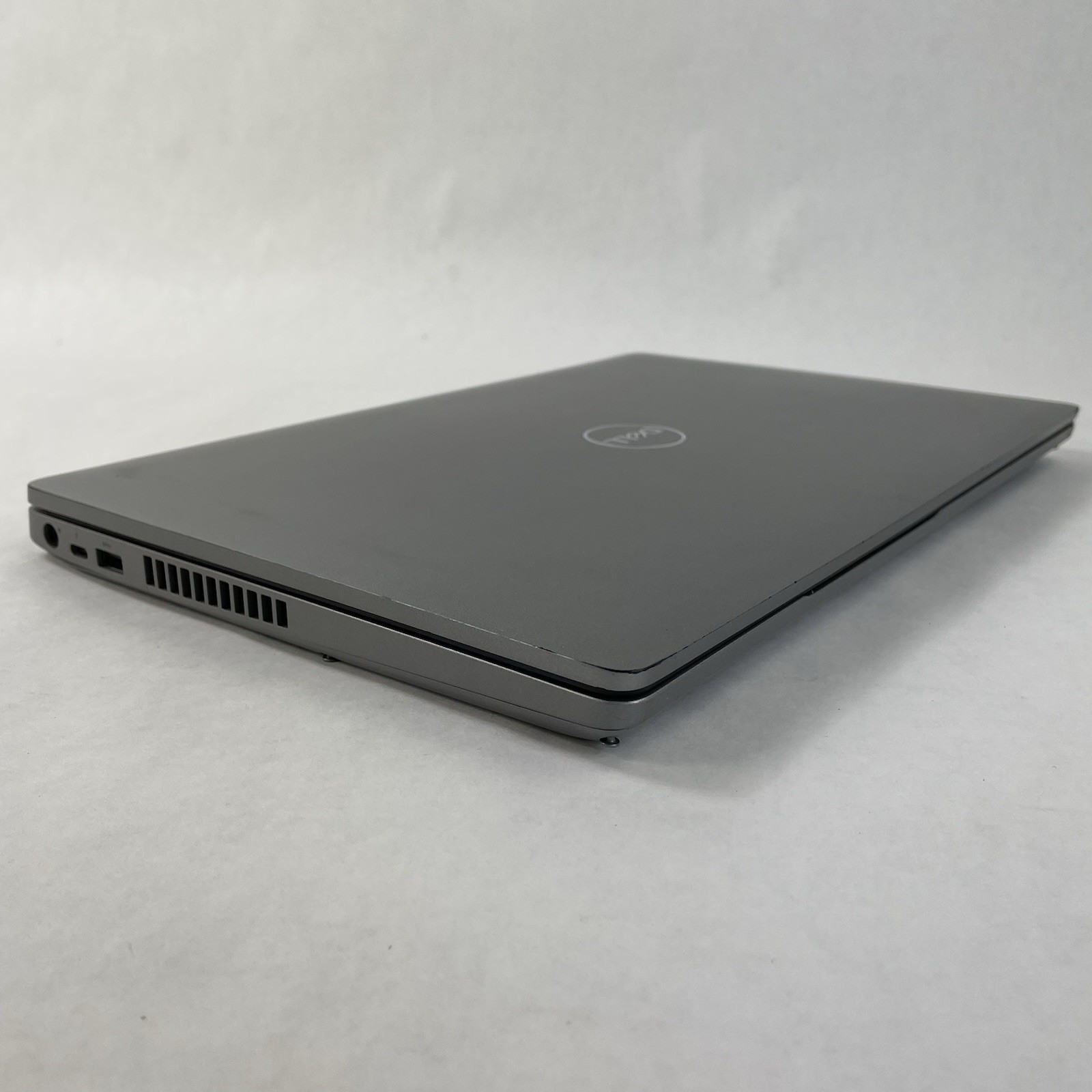 Dell Precision 3551 15.6″ i7-10850H 2.70 GHz 16 GB RAM No SSD/OS/AC/Batt – READ