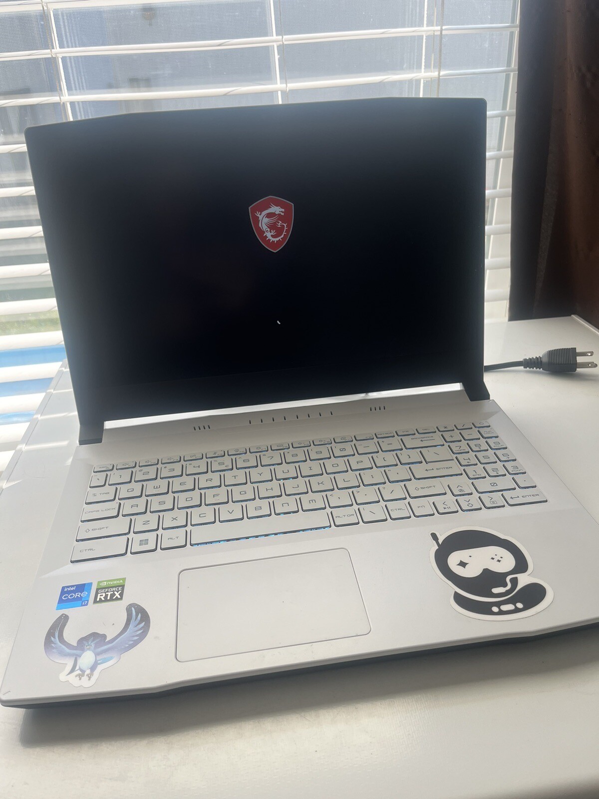 MSI Sword 15 A11UD 15.6″ (512GB SSD, Intel Core i7 11th Gen., 4.60 GHz, 8GB)…