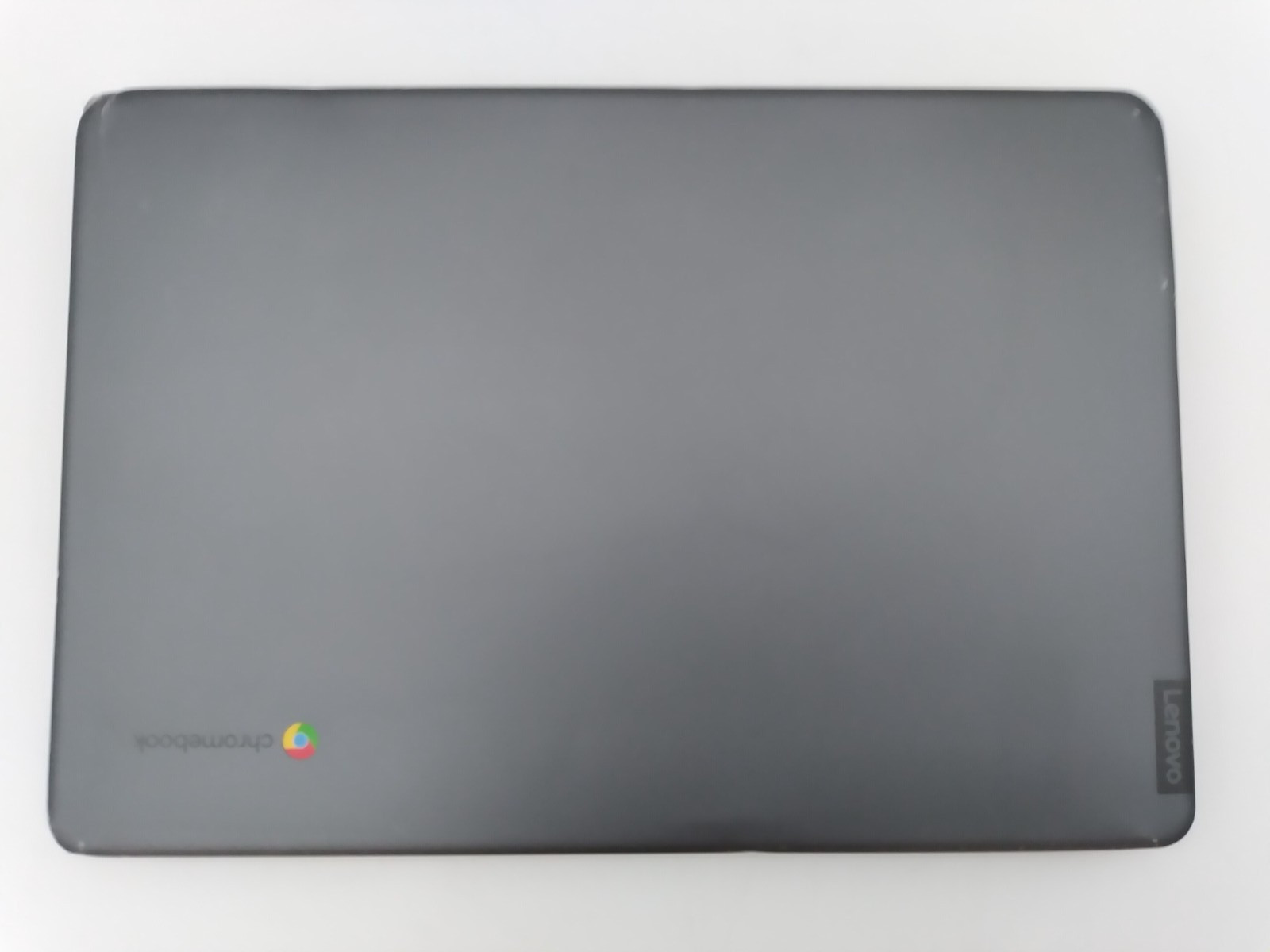 Lenovo 14e Chromebook Gen 2 14″ Touchscreen AMD 3015Ce, 4GB RAM, 32GB EMMC