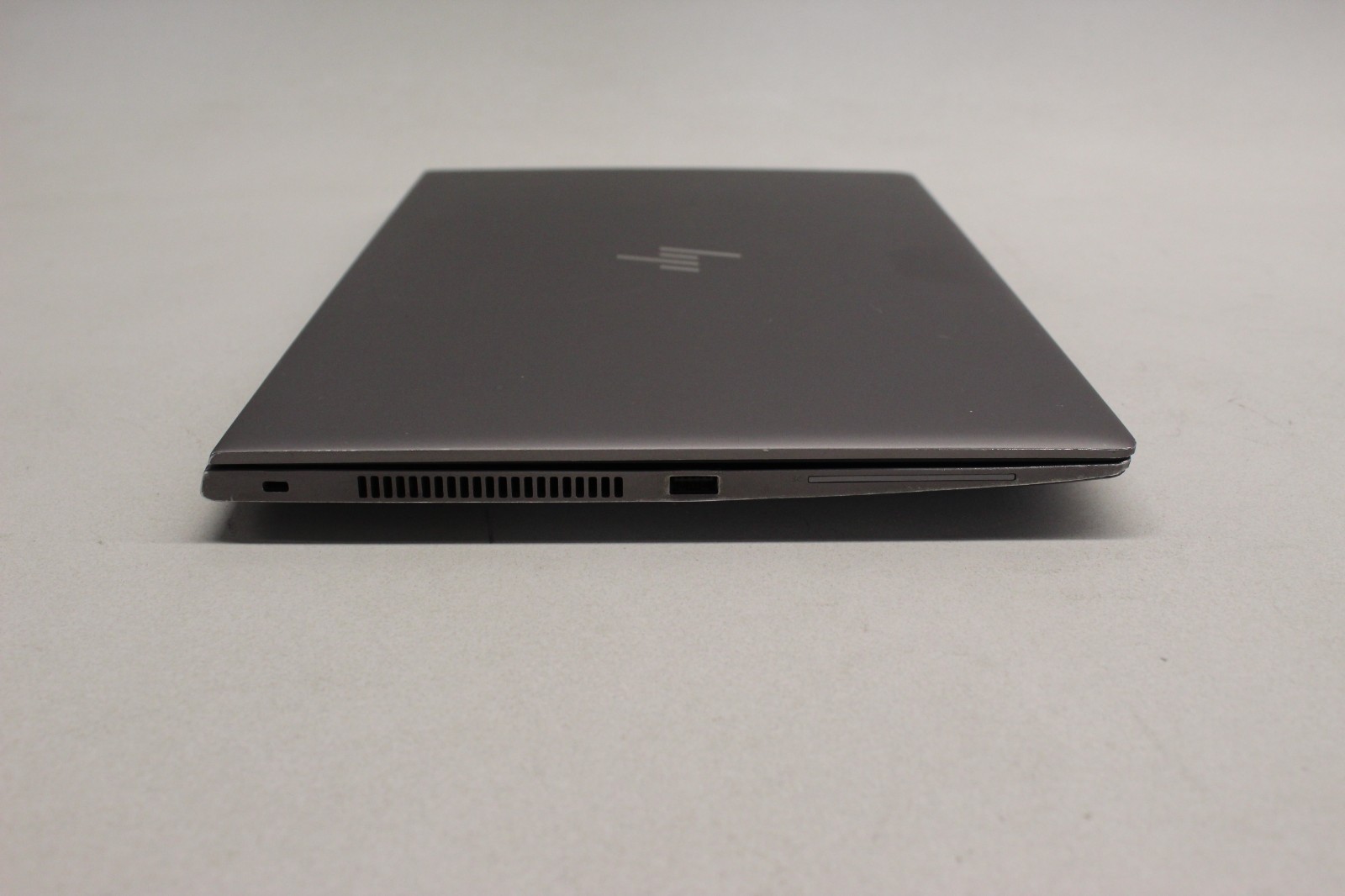 HP ZBook 15UG6 I7-8665U 256GB NvME 16GB DDR4 Win11Pro* See Desc
