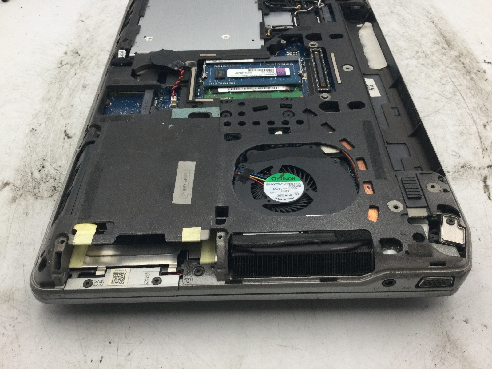 DELL LATITUDE E6330 – FOR PARTS /BIOS LOCK – INTEL CORE I5 – READ DESCRIPTION-BB