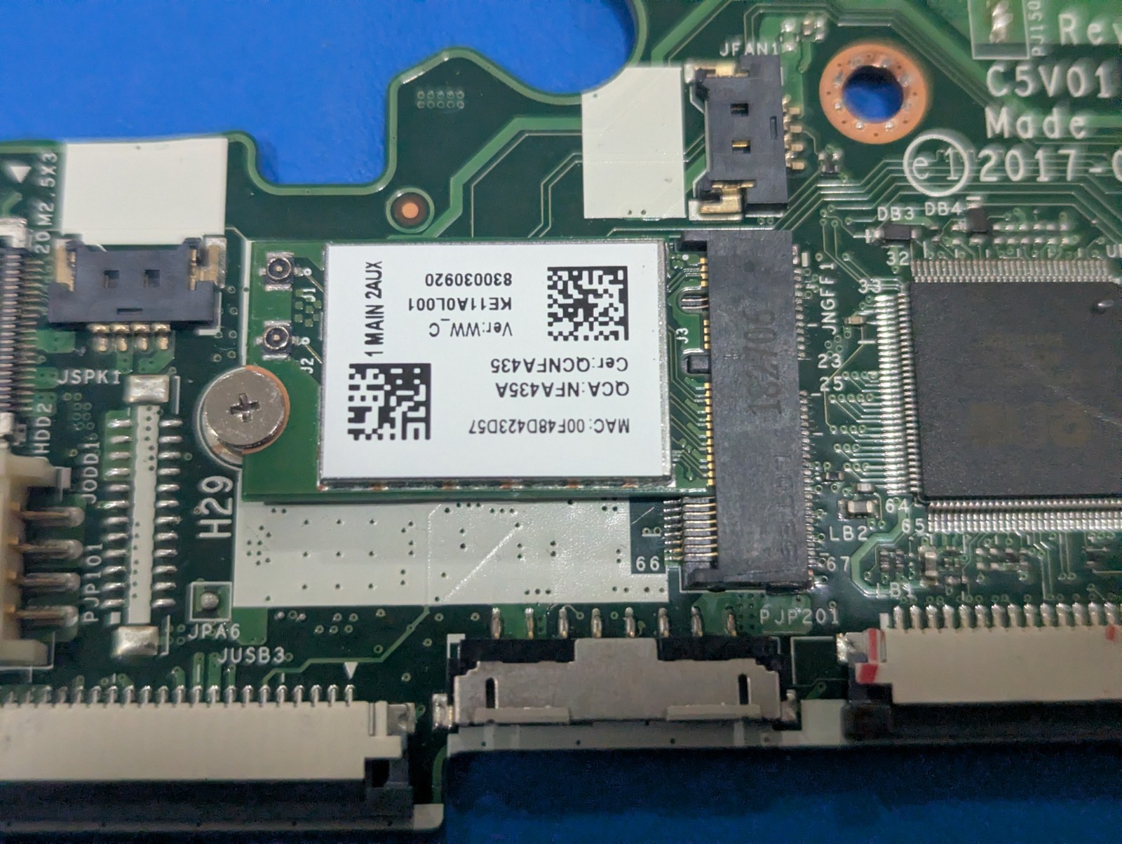 Acer Aspire 5 A515-51: i5-7200U CPU, NVidia MX150 GPU, 8GB RAM **FOR PARTS**
